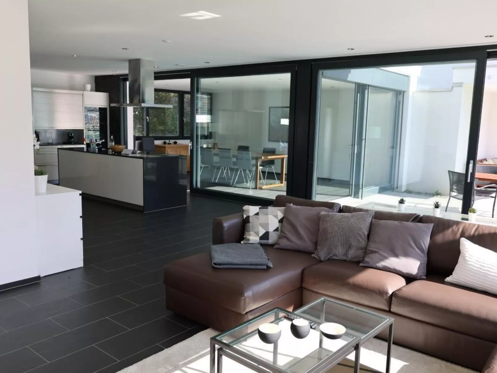 Villa am See 3 - Beach House