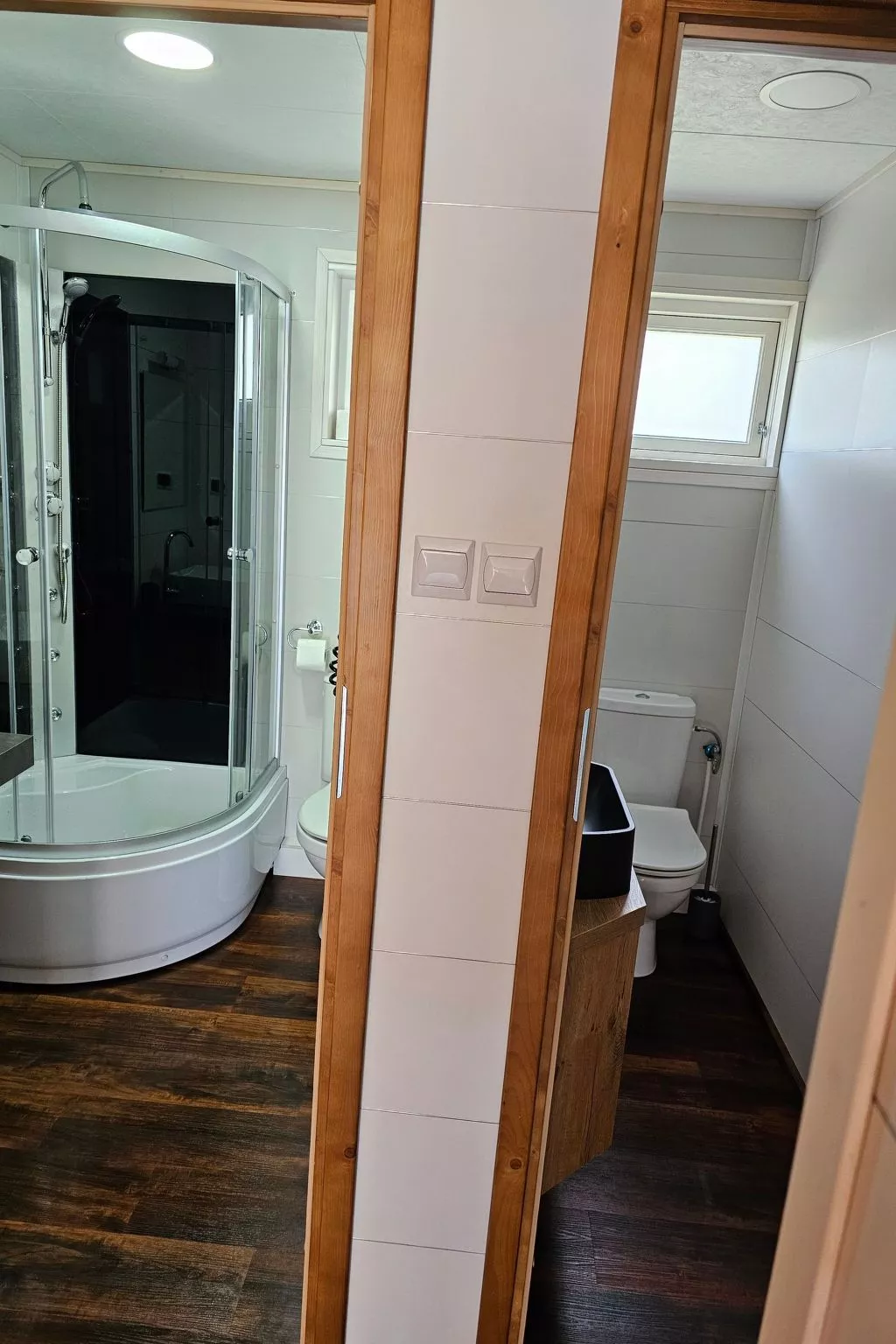 Ganzjährig bewohnbares Ferienhaus - grün-Drinnen