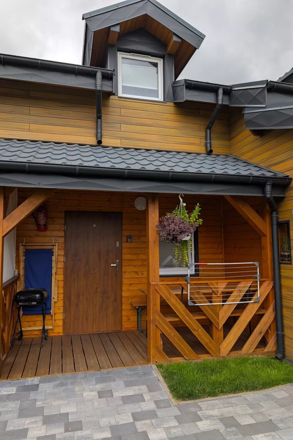 Trebor"-Häuser in einem eingezäunten Gebiet-Dehors