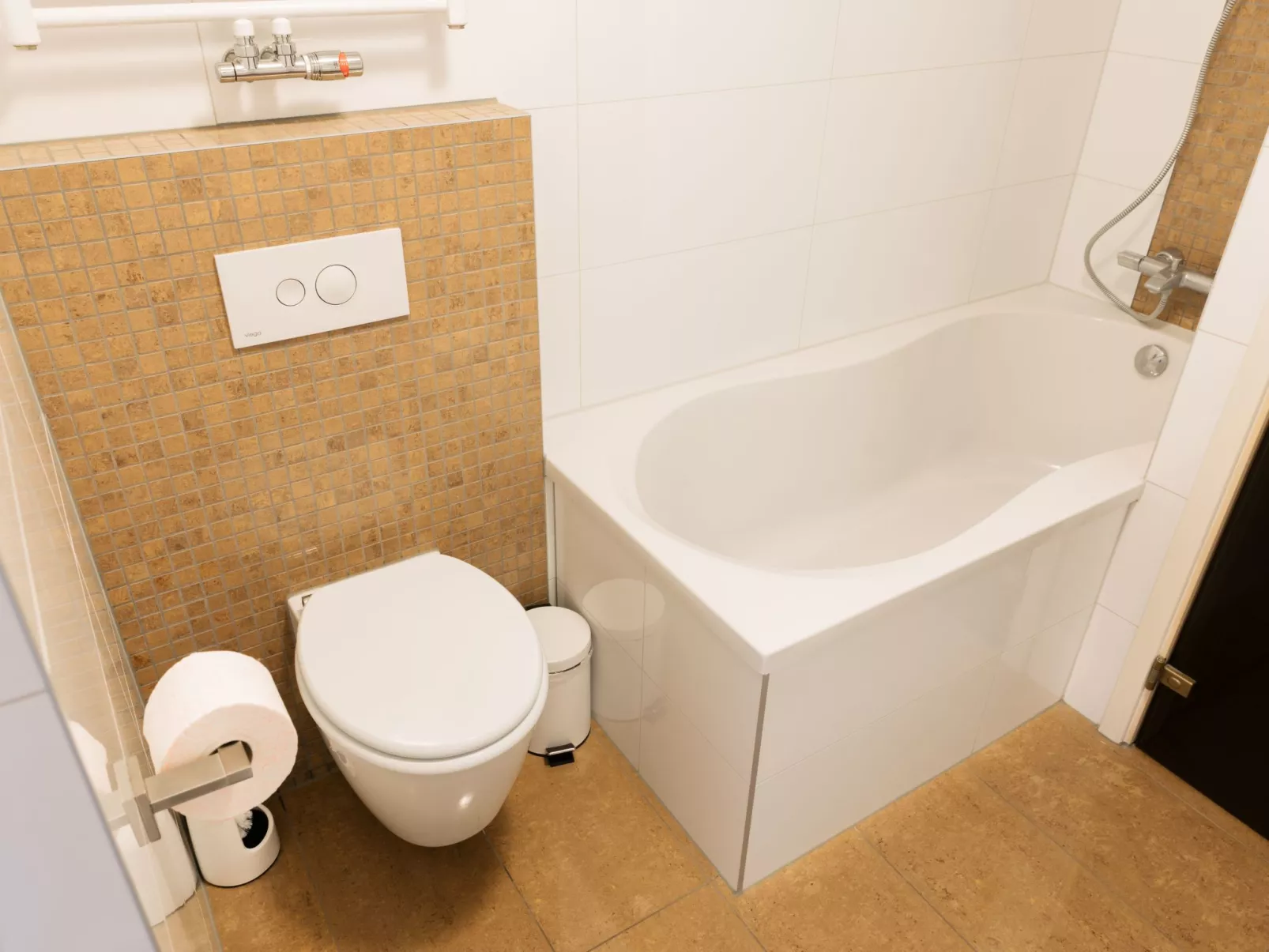 FH Satijnduiker-Dedans