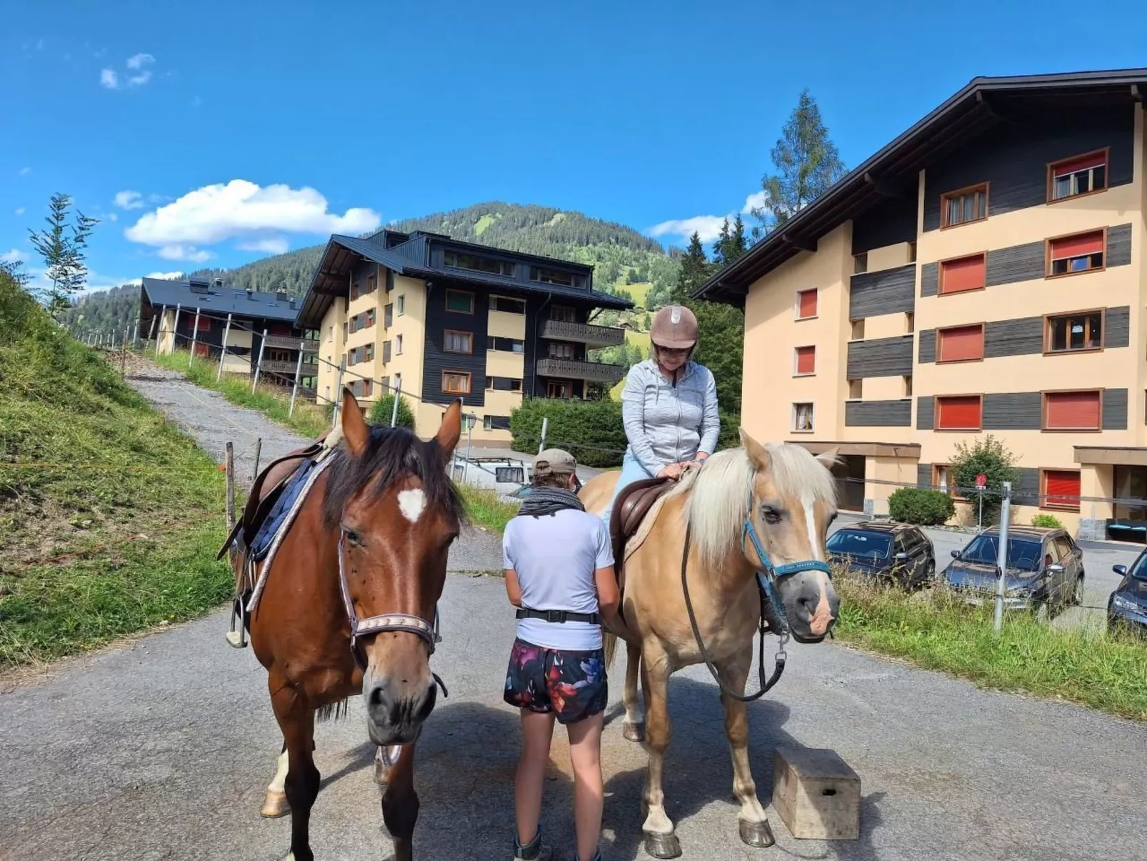 Apartment plus Pool-Image-tags.info