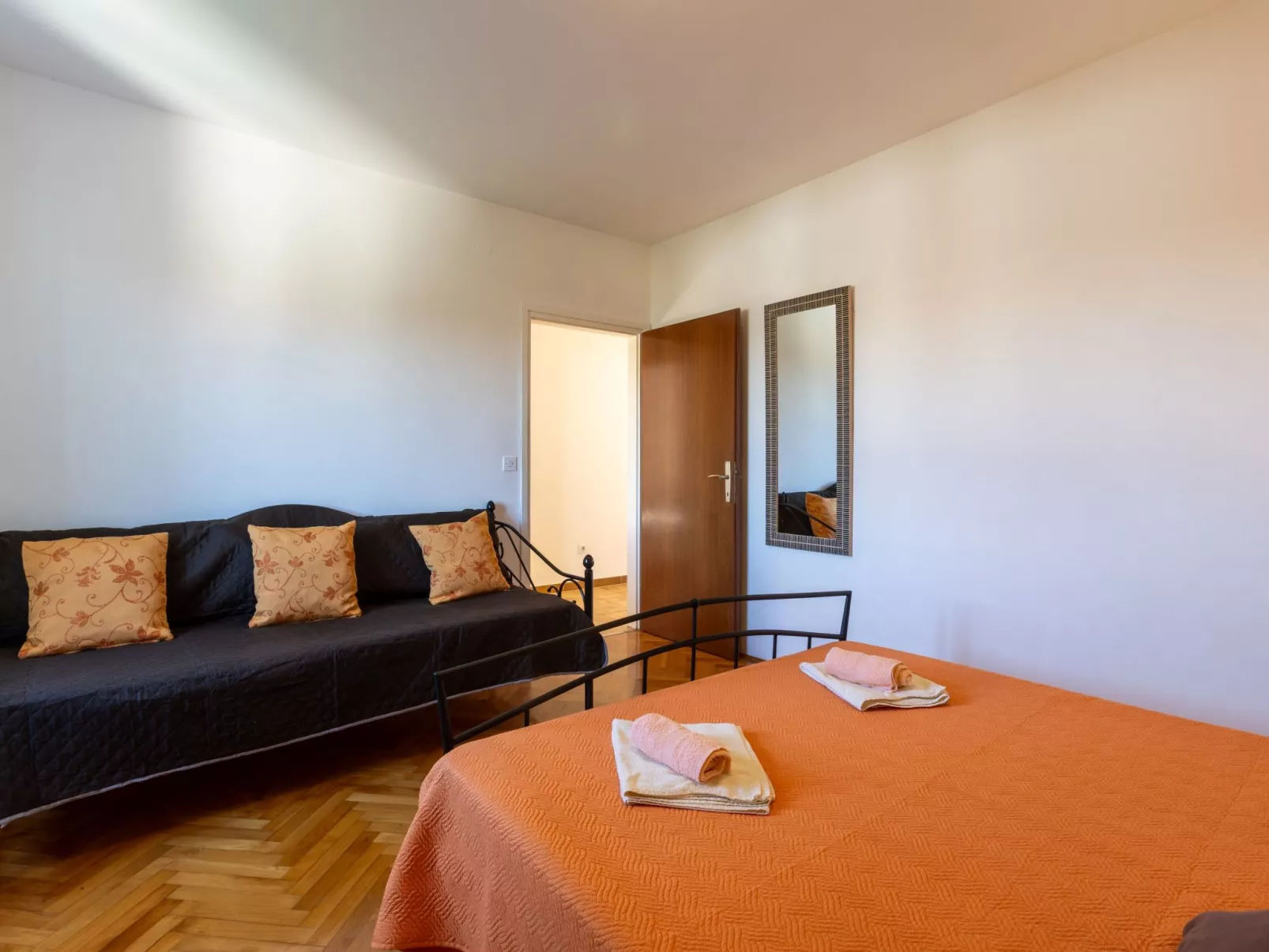 Ferienvilla "Casa Jurican"-Drinnen