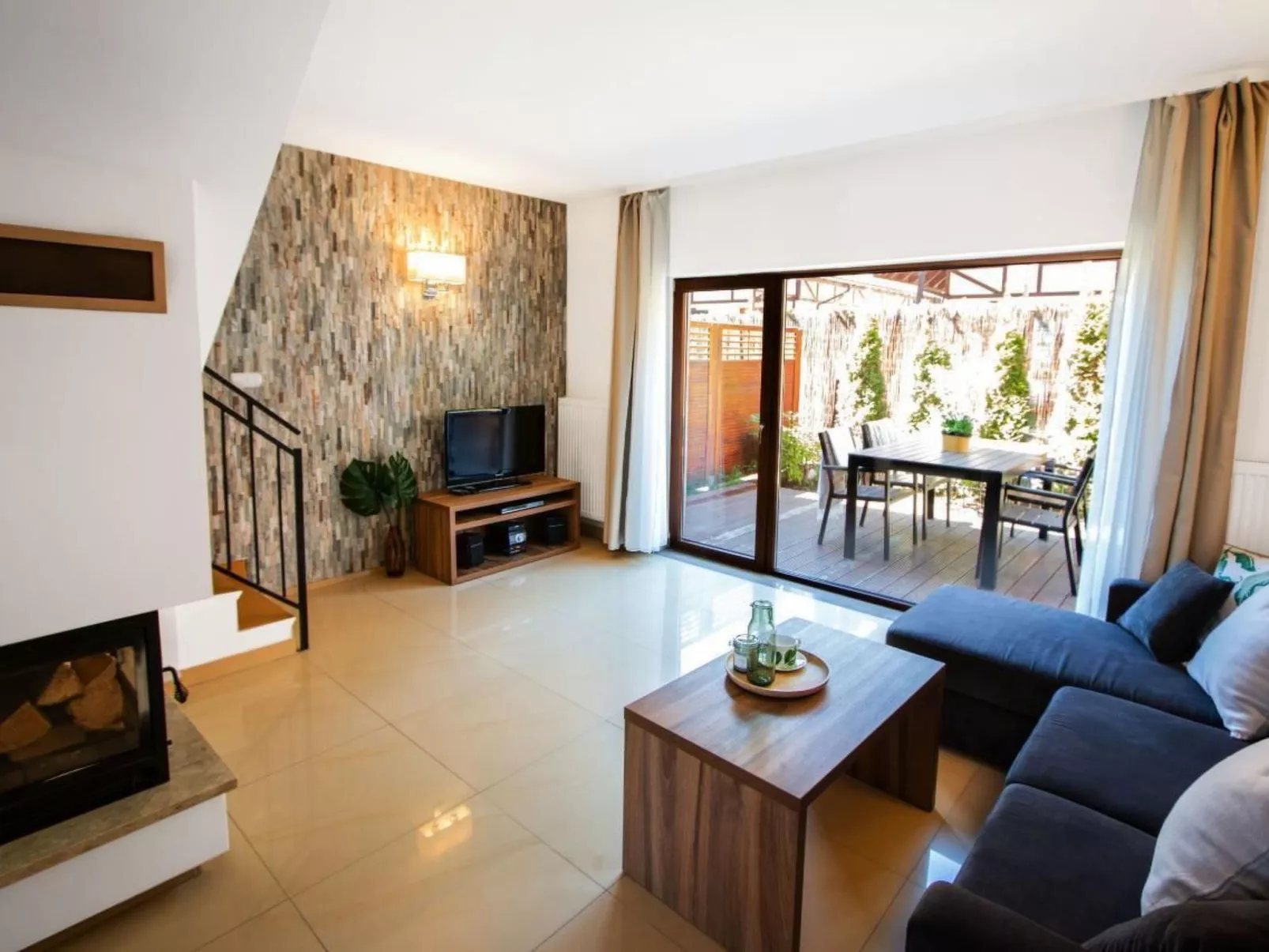 In Dźwirzyno mit Privater Terrasse