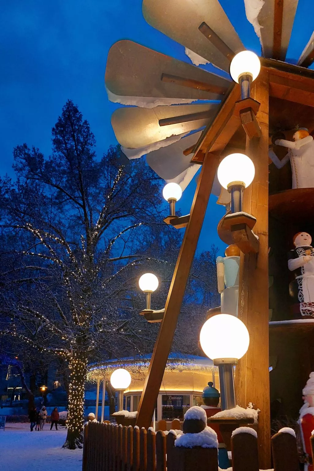 Am Wald gelegenes Ferienhaus "Wolf" mit Kamin-Outside