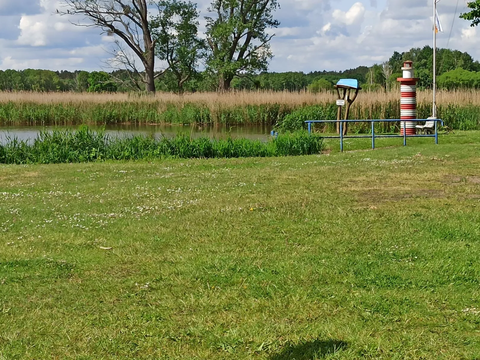 In Altwarp mit Botanischem Garten