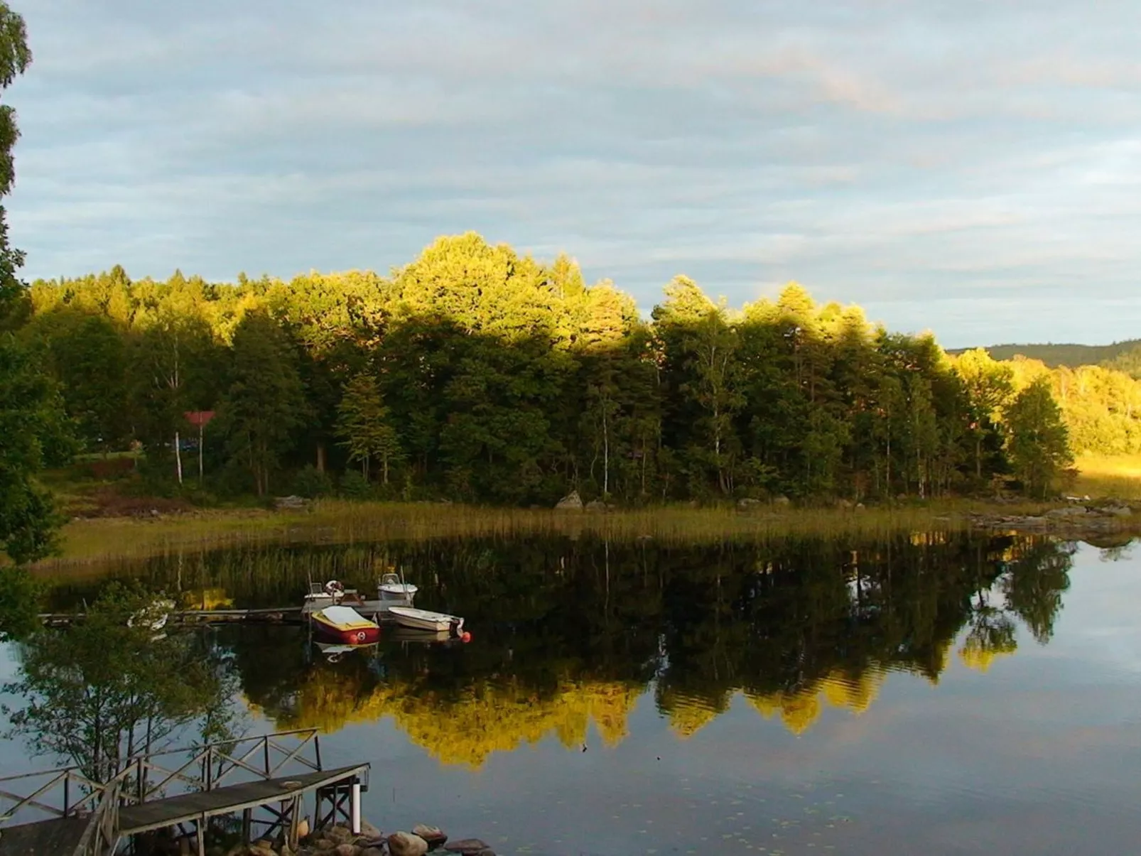 Schwedisches Glück, zwischen Wäldern und einem See-Dehors