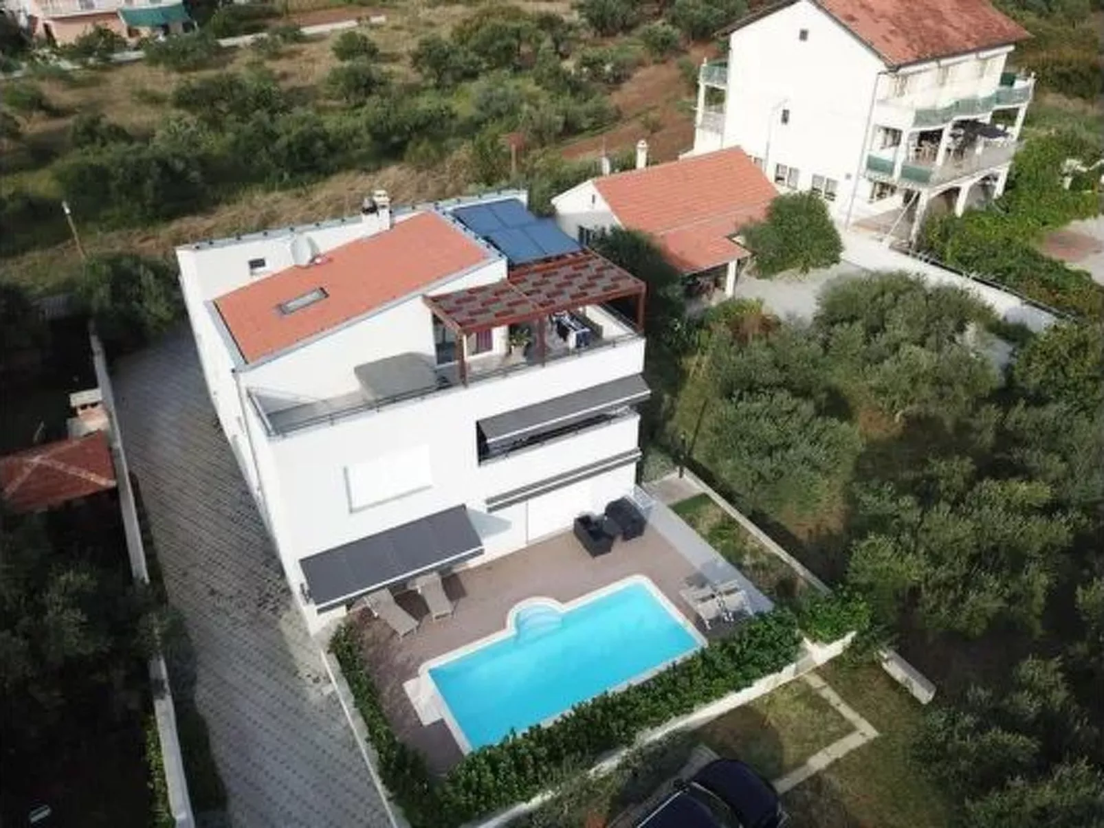 Komfortable Wohnung mit privatem Jacuzzi