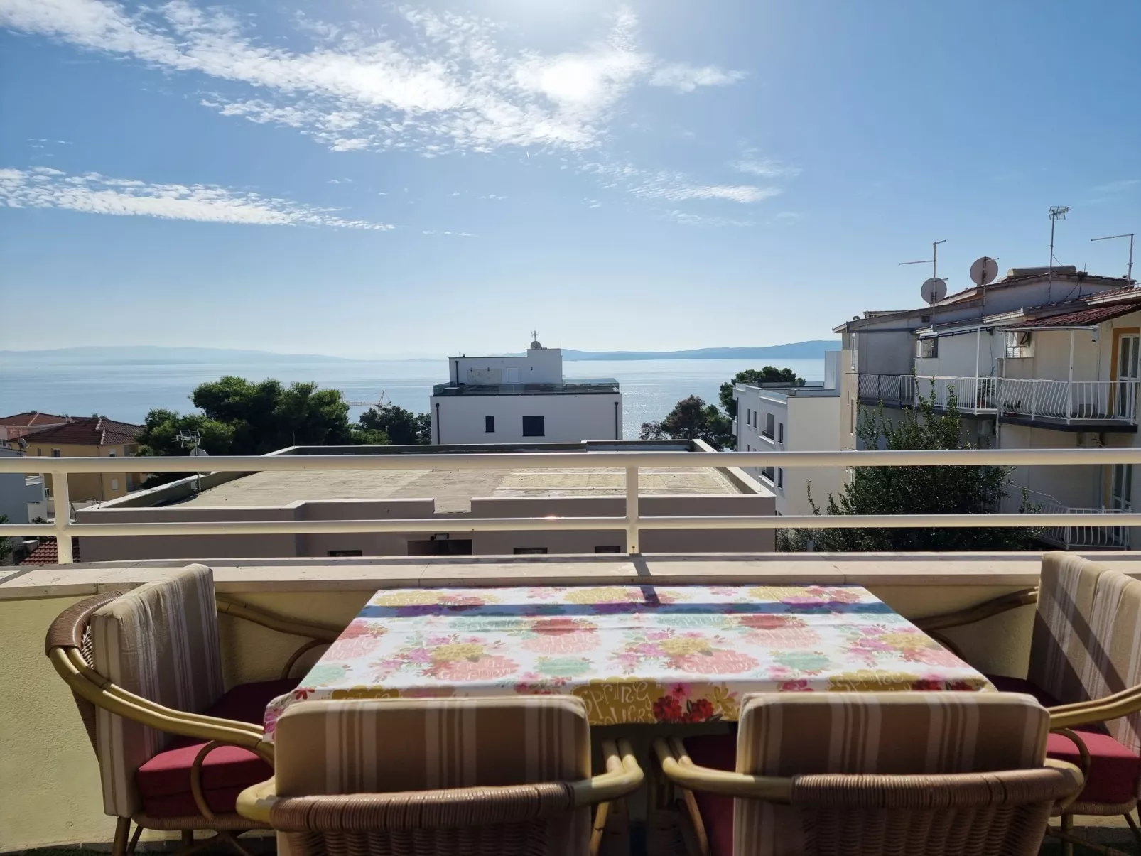 Charmante Wohnung A4 - Villa Ana-Draußen