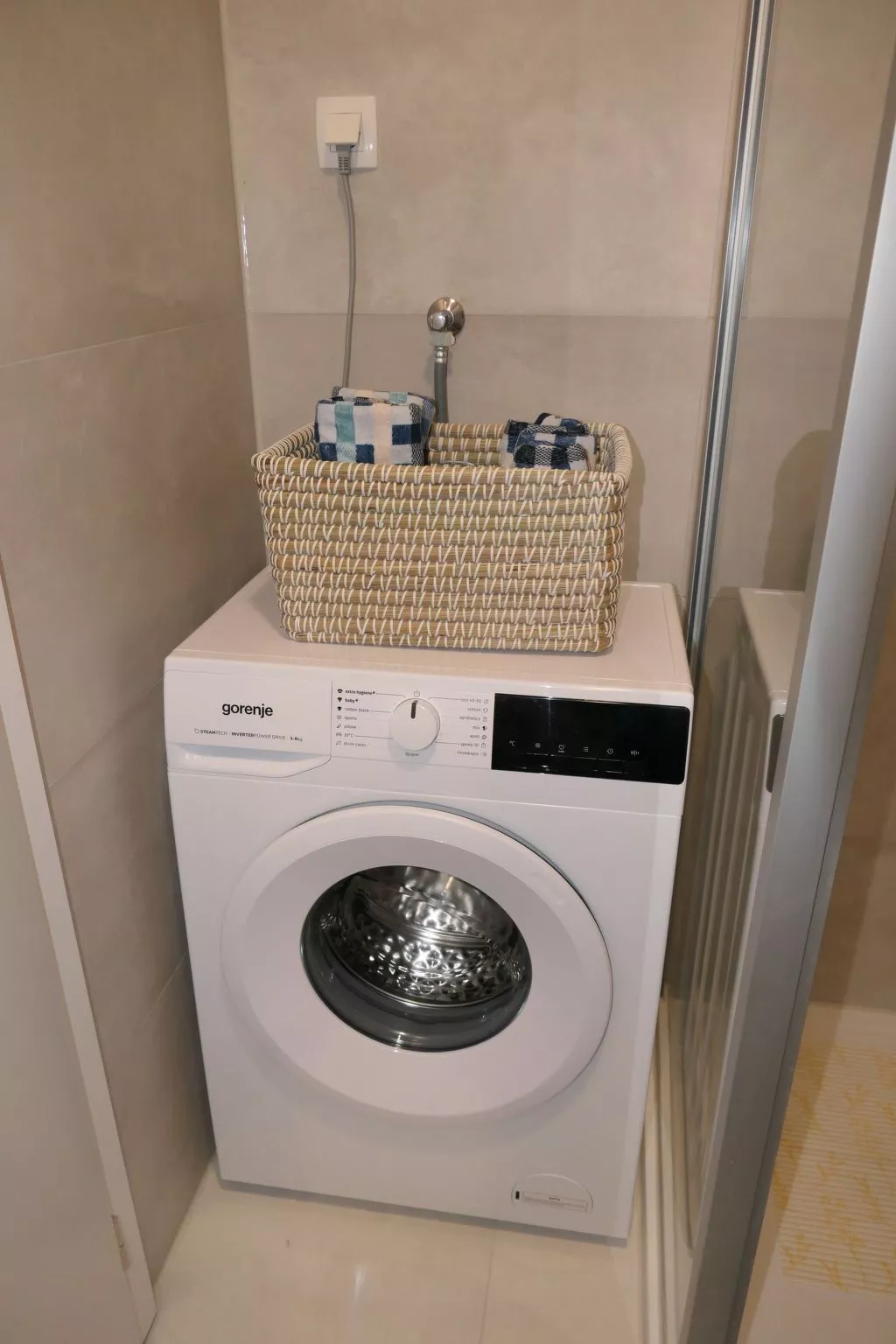 Wohnung "Torre" direkt am Wasser-Drinnen