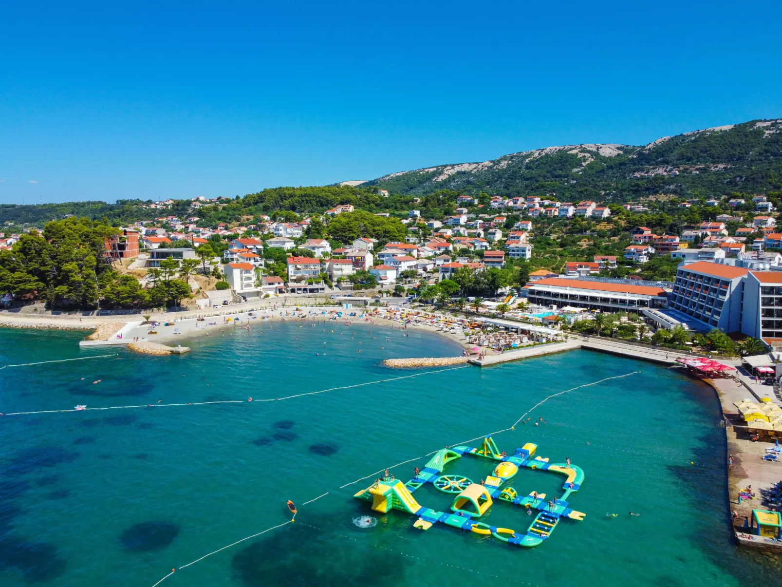 NR.2  SANDRA - APP 4-Area