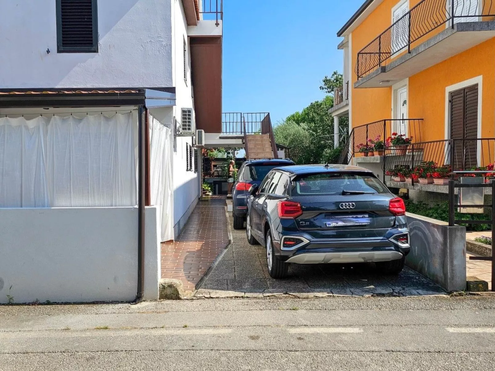 "Vadnov A2" direkt am Strand-Draußen