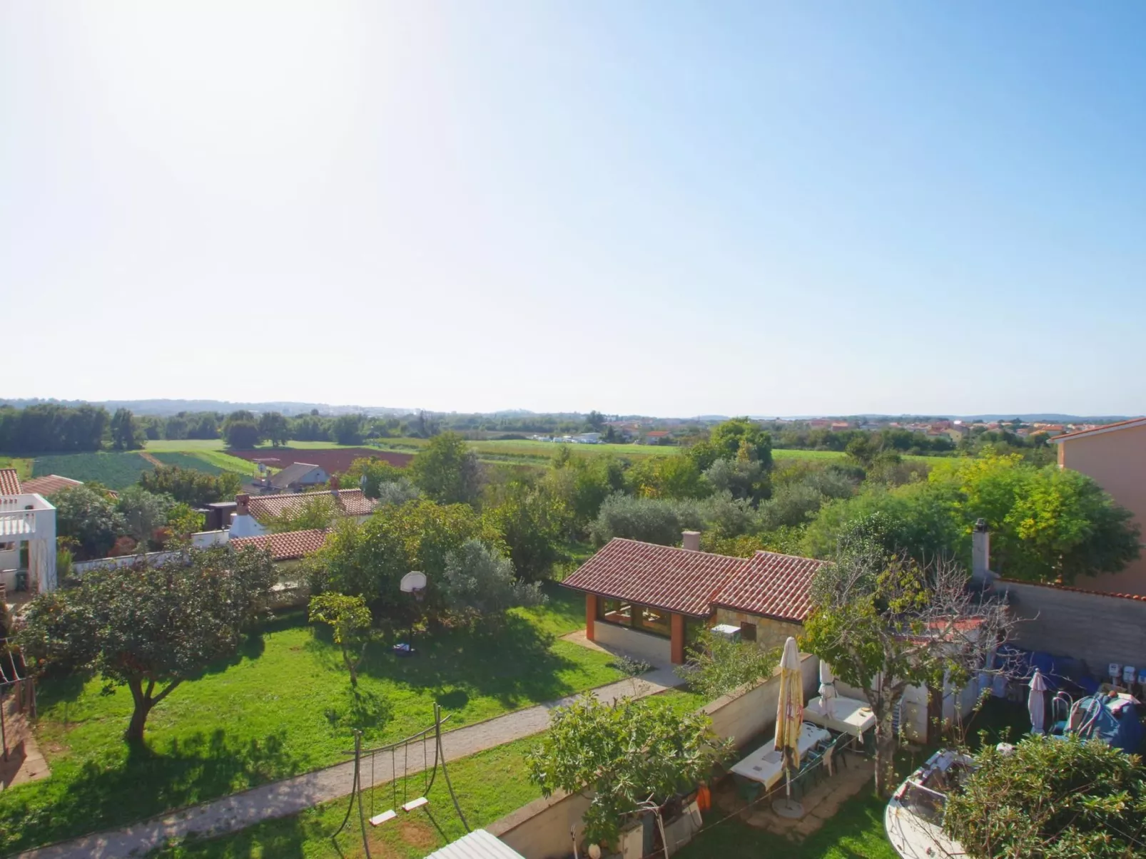 "Krešo" mit Balkon-Draußen