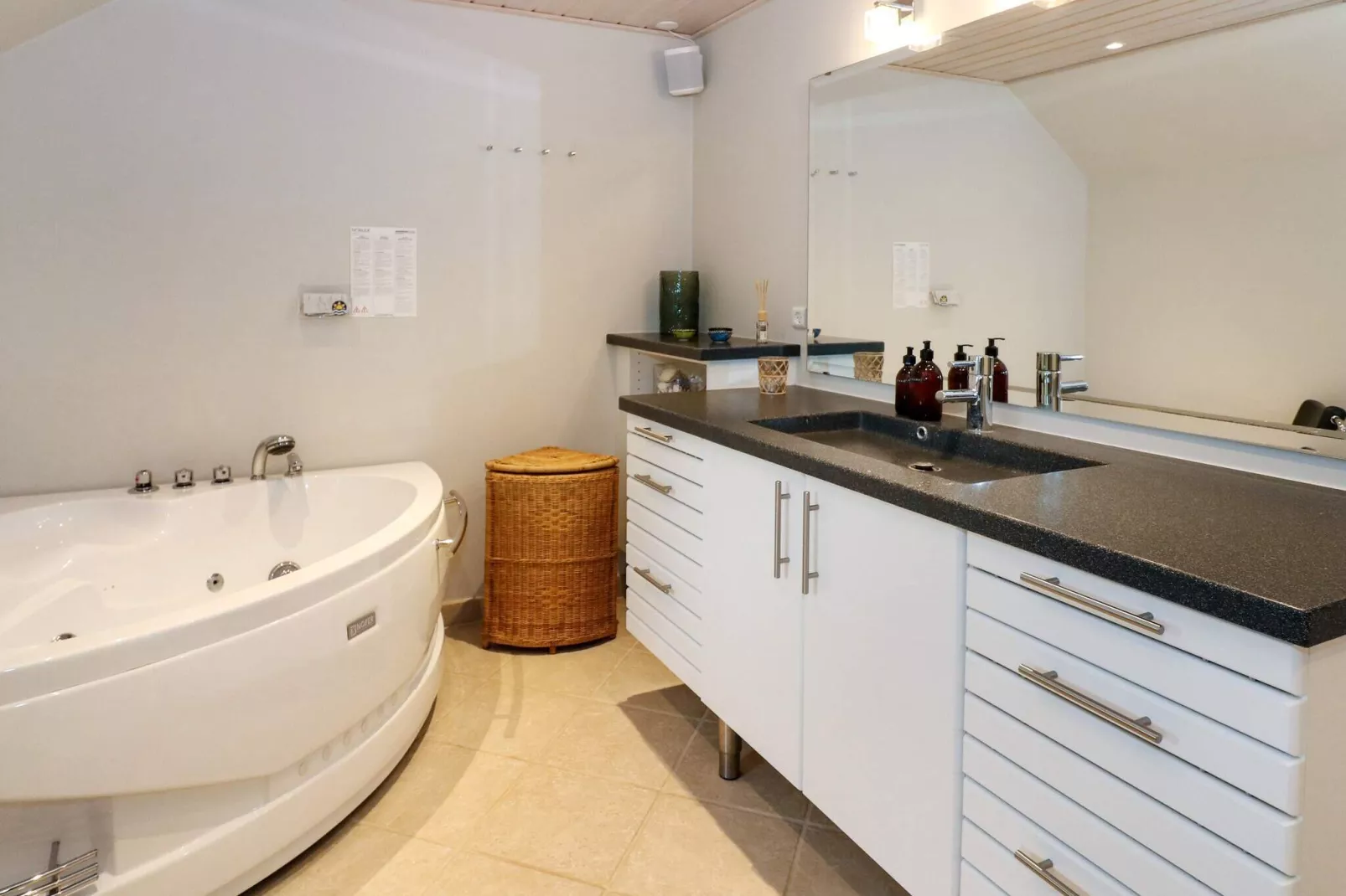 5 star holiday home in Hadsund-By Traum-Indoor