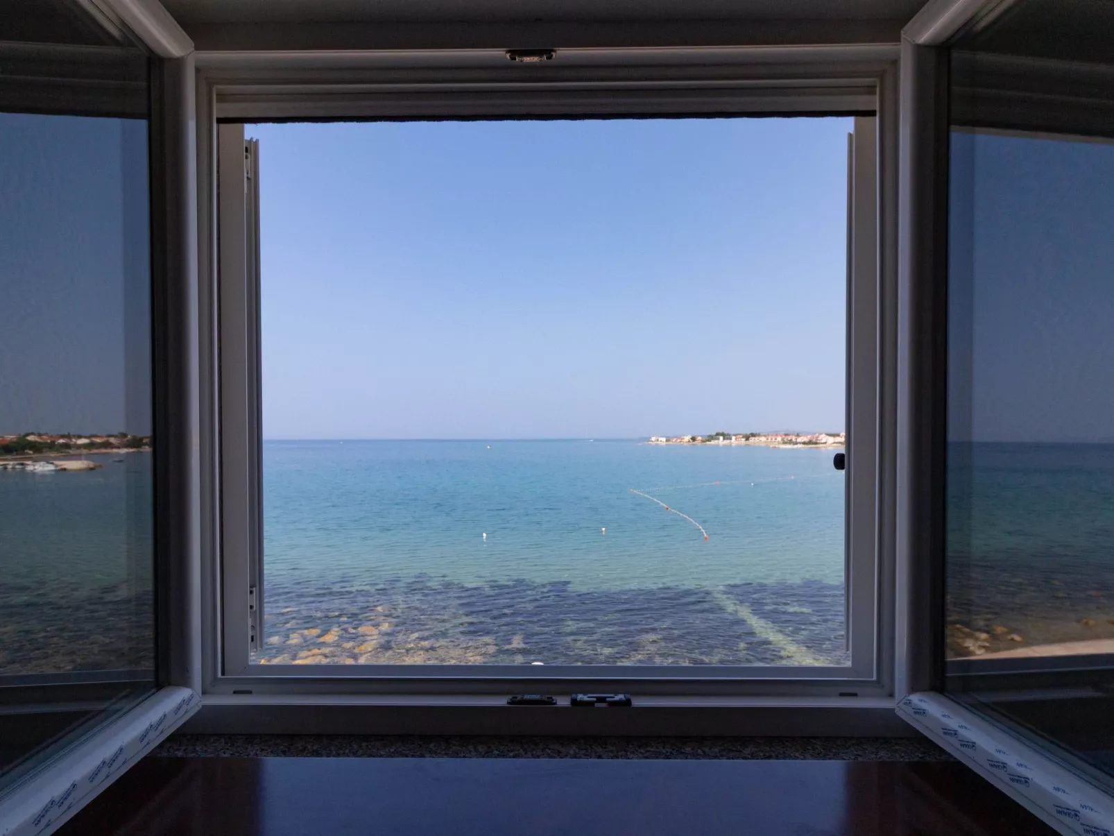 NEW Beachfront Wohnung mit Meerblick - TA Leut-Dedans