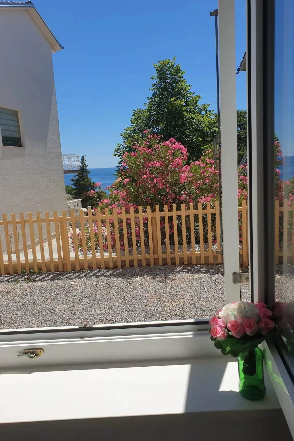 Studio-Apartment für 3 Personen (Meerblick, Klima, Sat-TV, grosse Terrasse, pri