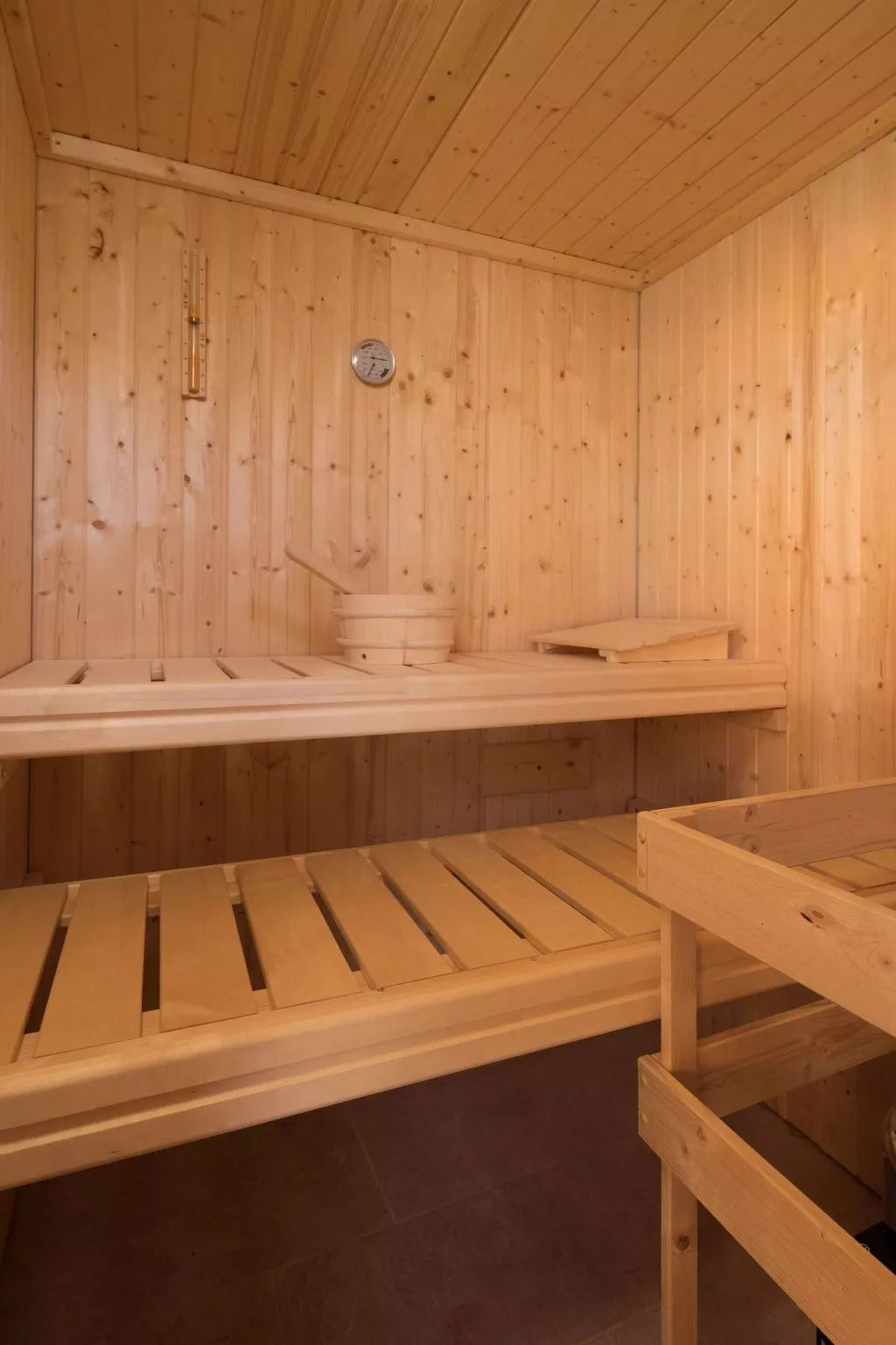 Die Höfe der Villa Ivan-Image-tags.info