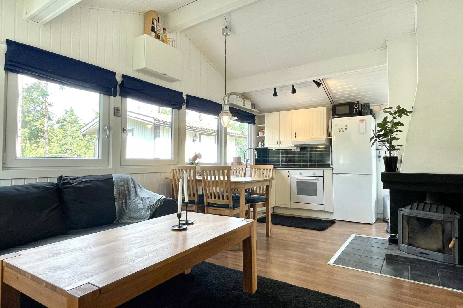 6 person holiday home in Mönsterås-By Traum