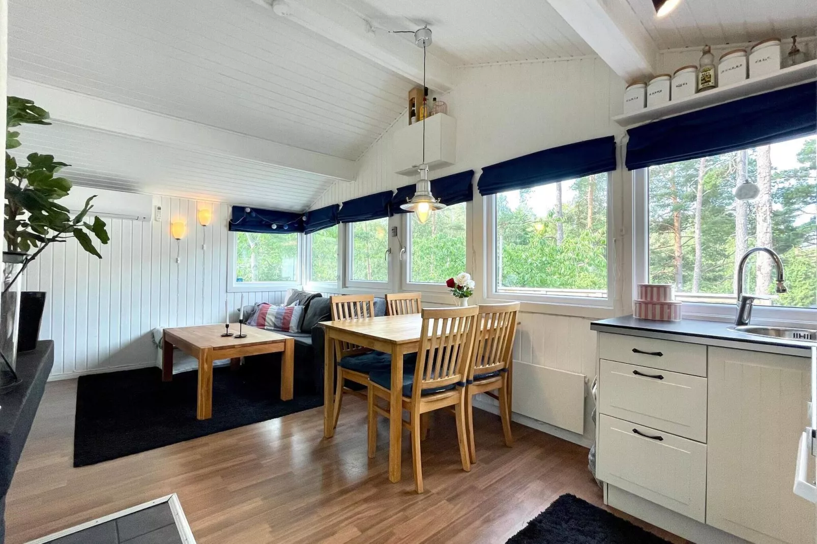 6 person holiday home in Mönsterås-By Traum-Indoor
