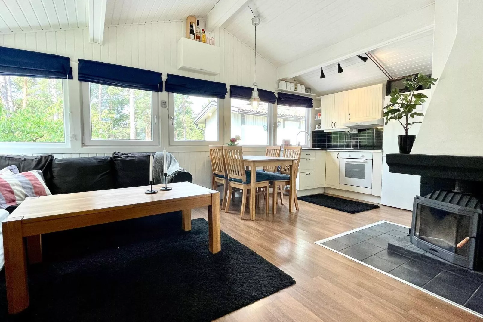 6 person holiday home in Mönsterås-By Traum-Indoor