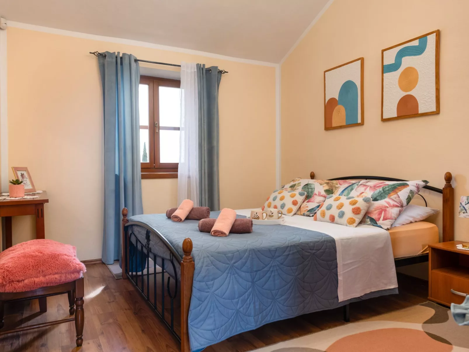 Villa mit privatem Pool und großem Garten-Inside