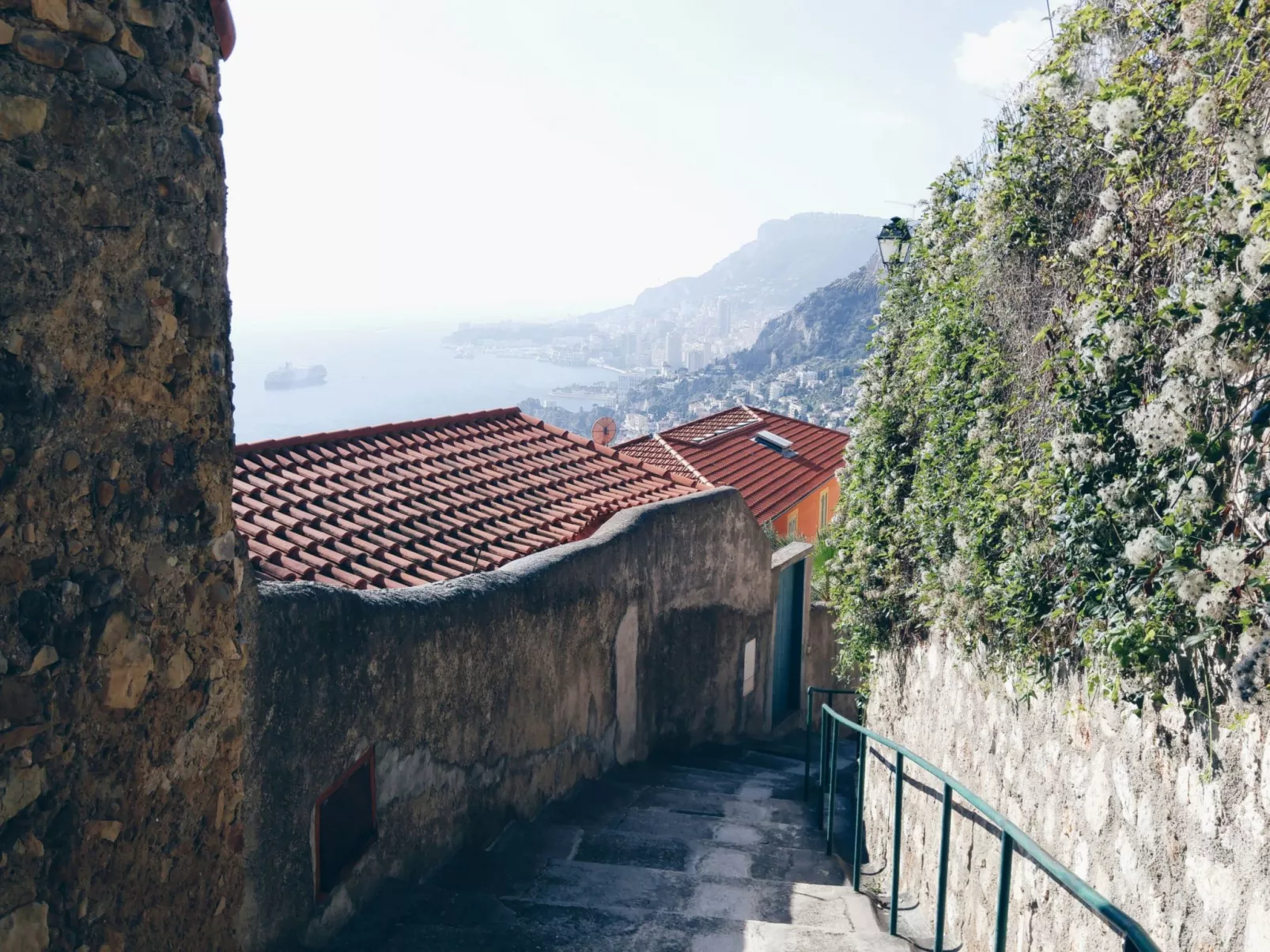 Romantique Hide Away