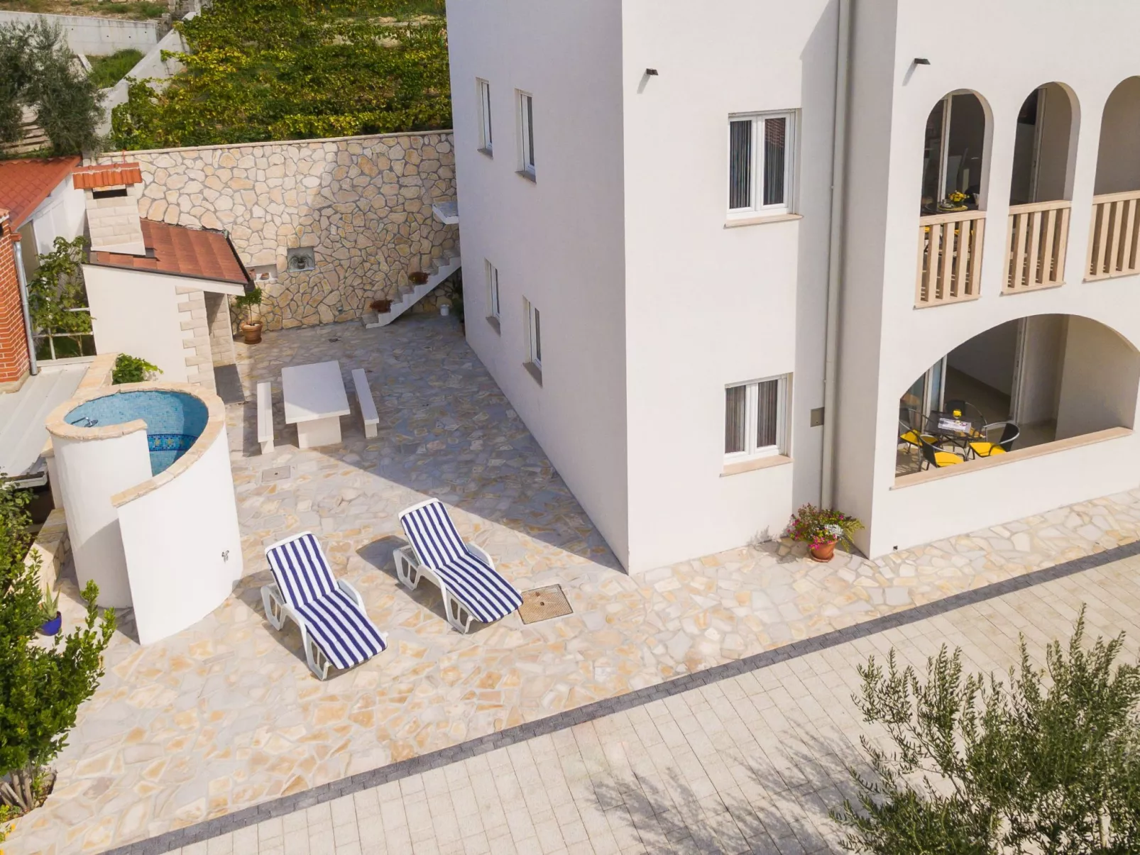 Moderne Ferienwohnung Daria mit Panoramablick-Outside