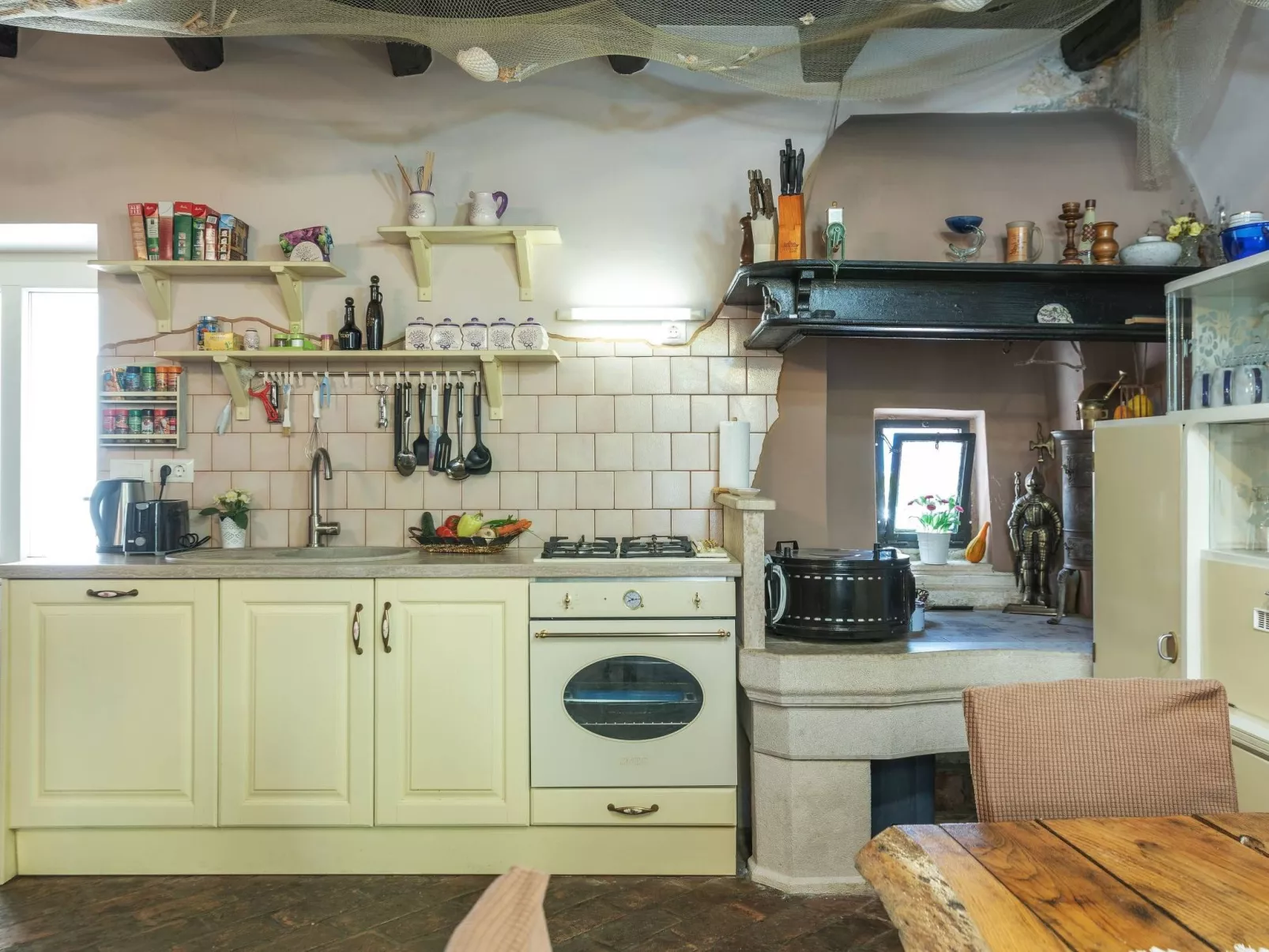 Villa Nada-Image-tags.info