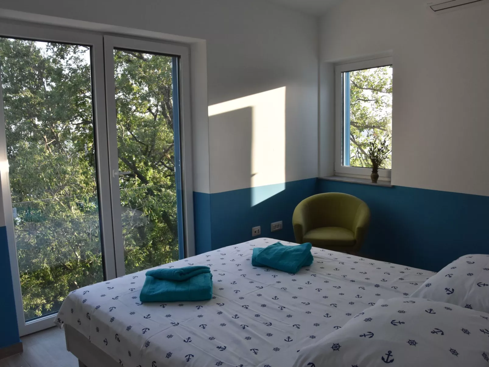 Ferienvilla mit Whirlpool-Drinnen