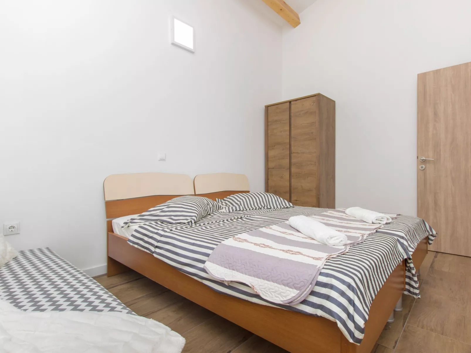 "Appartement Nr. 5".-Inside