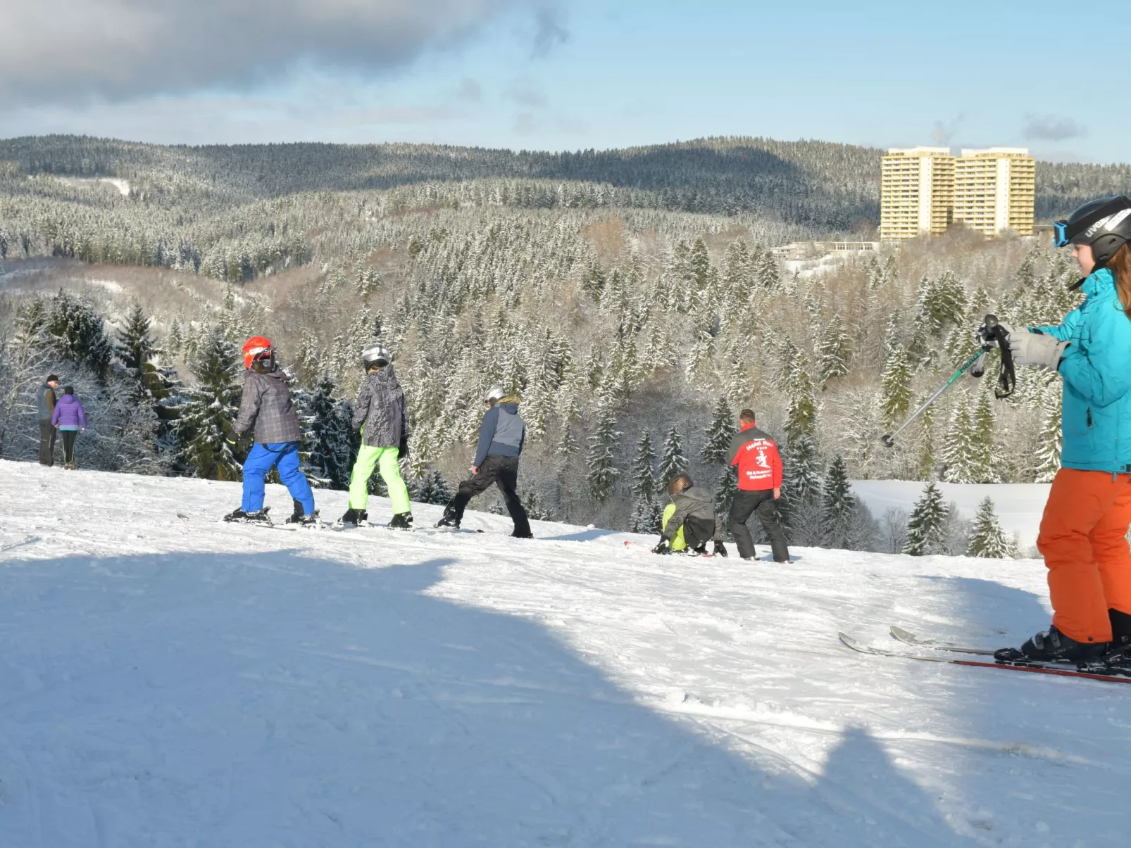 Mit Garten und Spielplatznutzung-Draußen