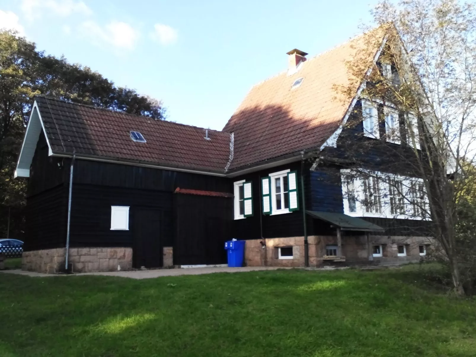 Freistehendes Ferienhaus in ruhiger Lage