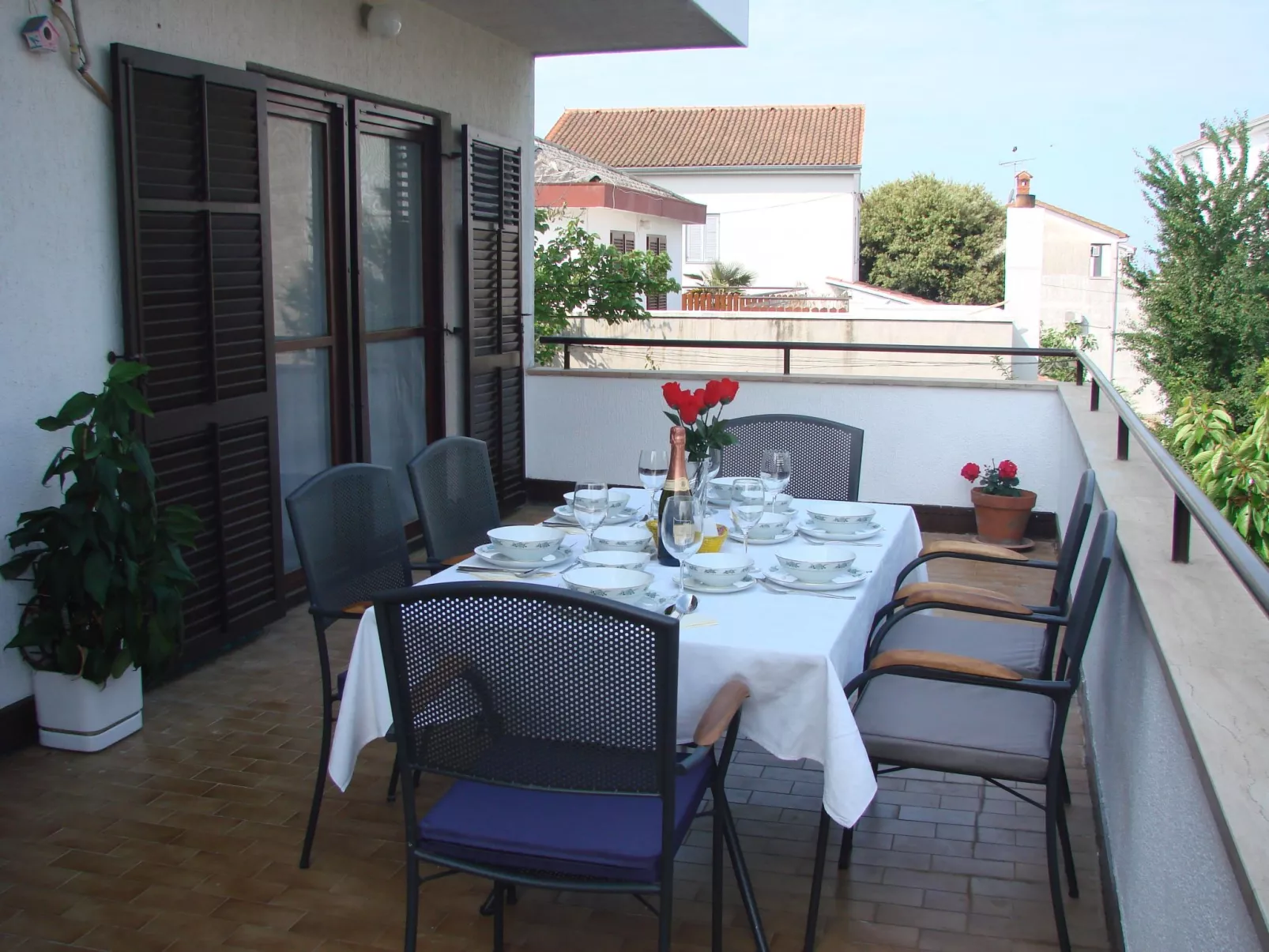 Wohnung mit großer Terrasse