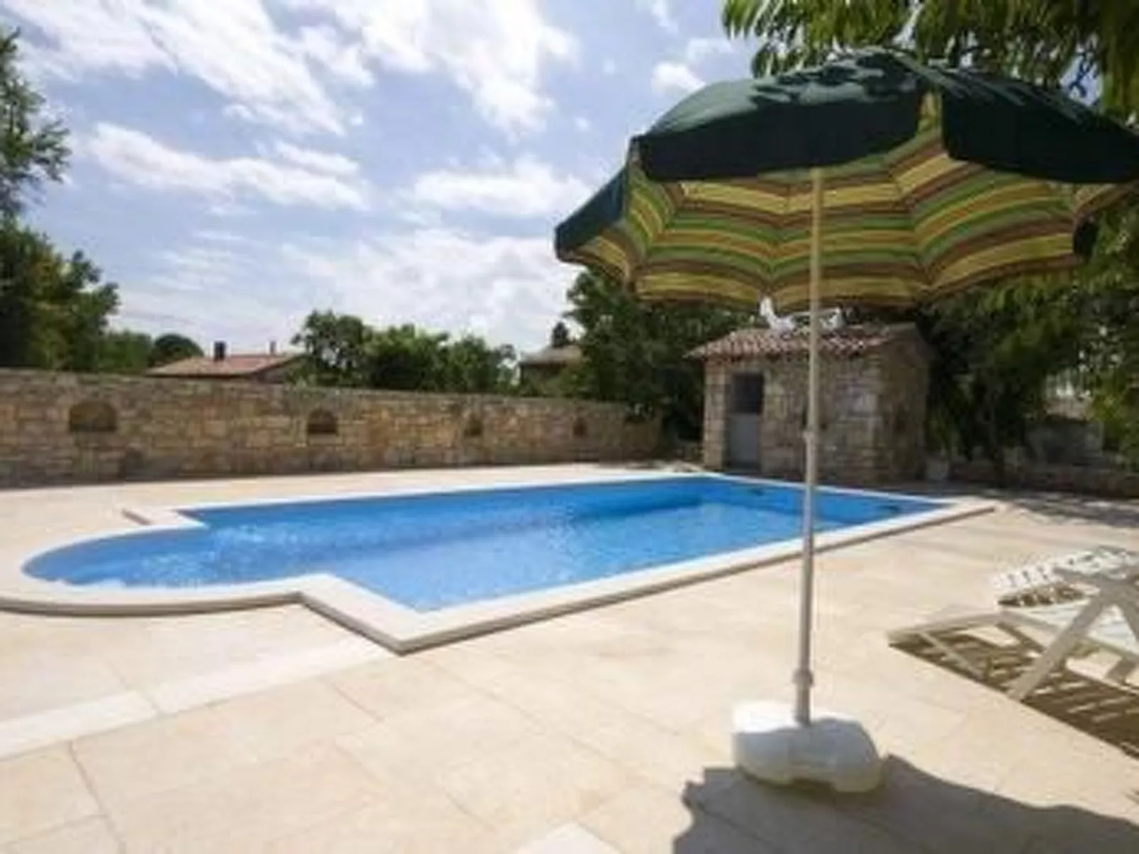 In Paradiž mit Barbecue