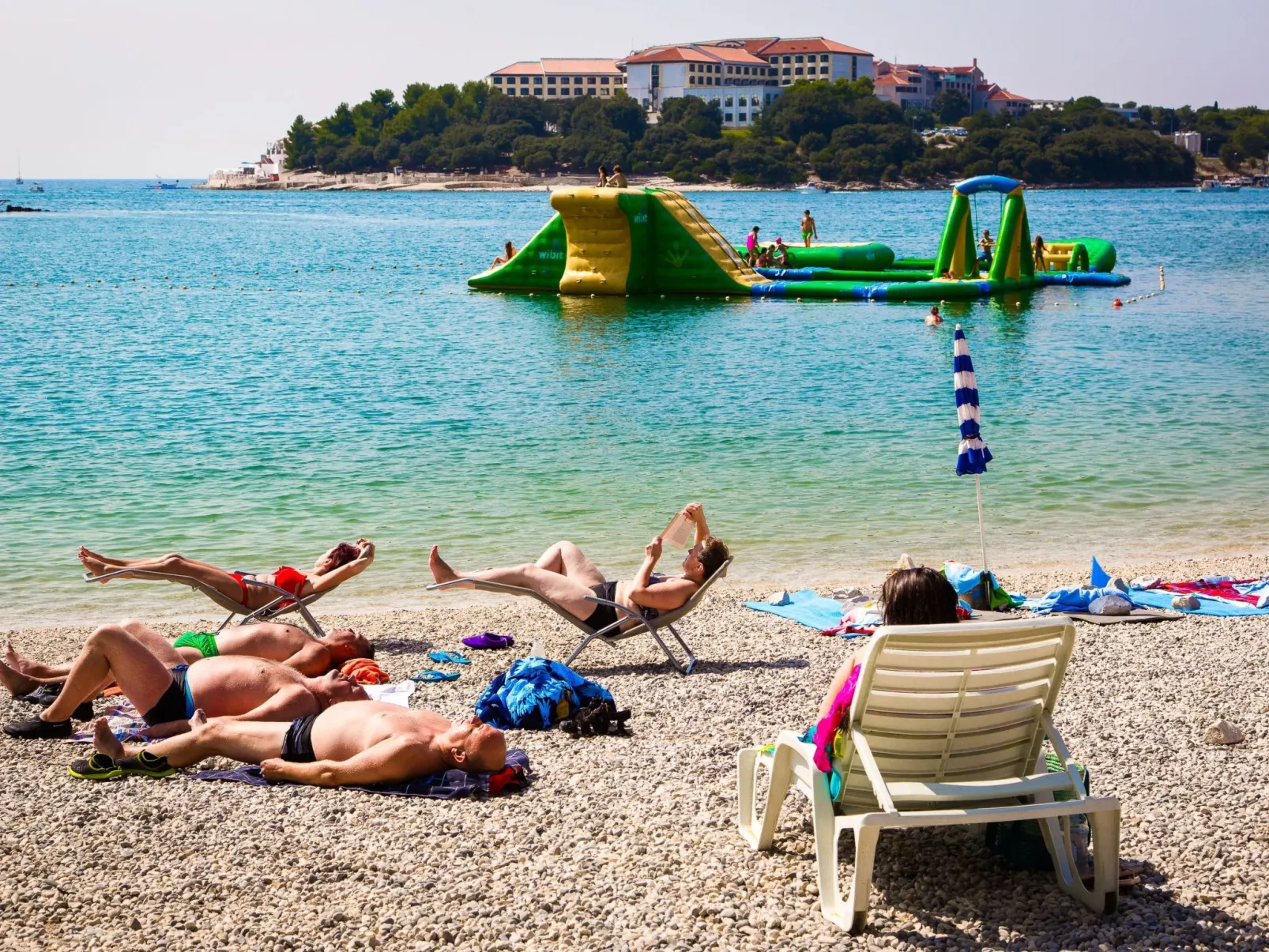Wohnung in Pješčana Uvala, 500 m vom Strand entfernt-Image-tags.info