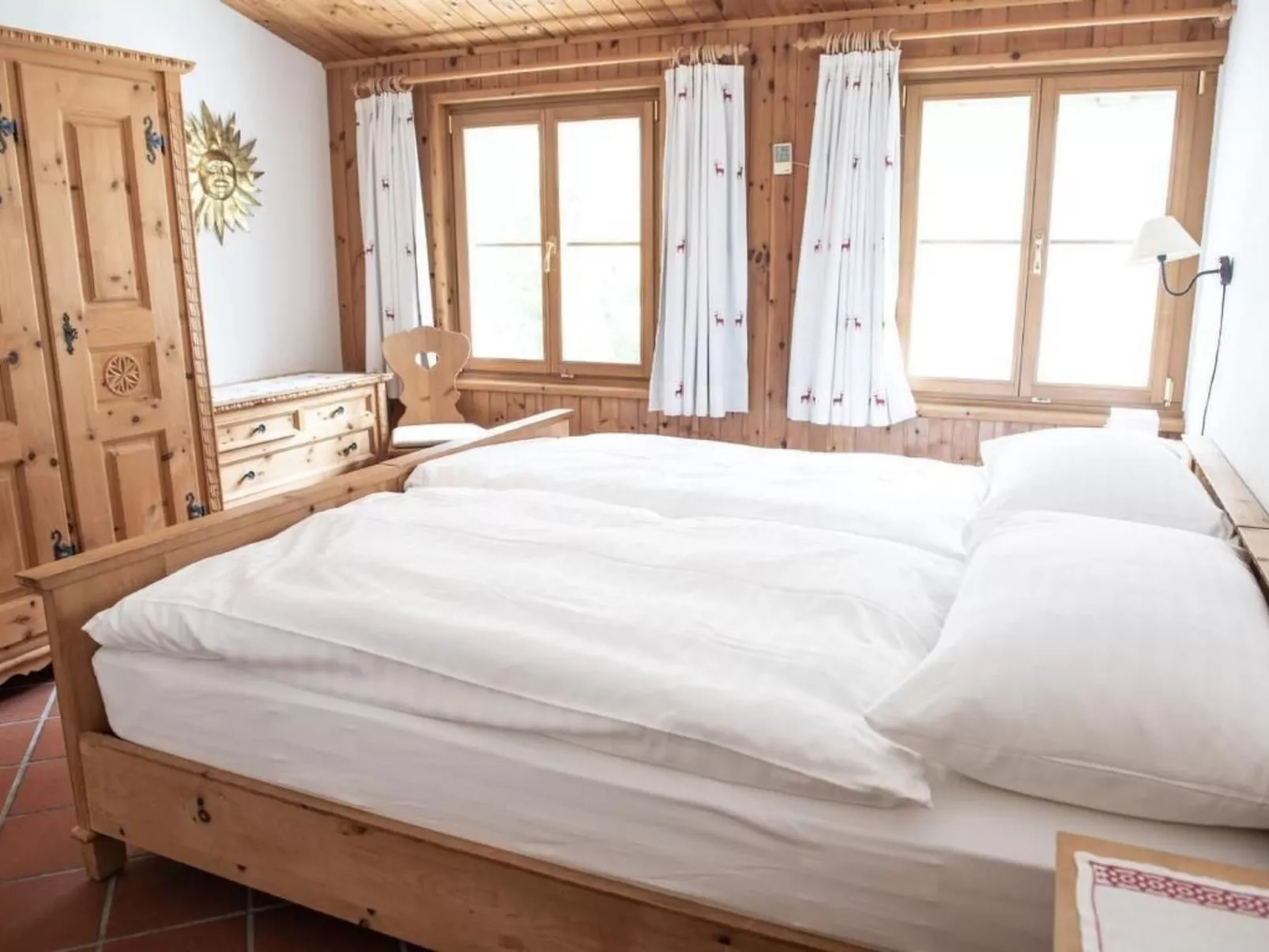 Chesa Curtin 2-Inside