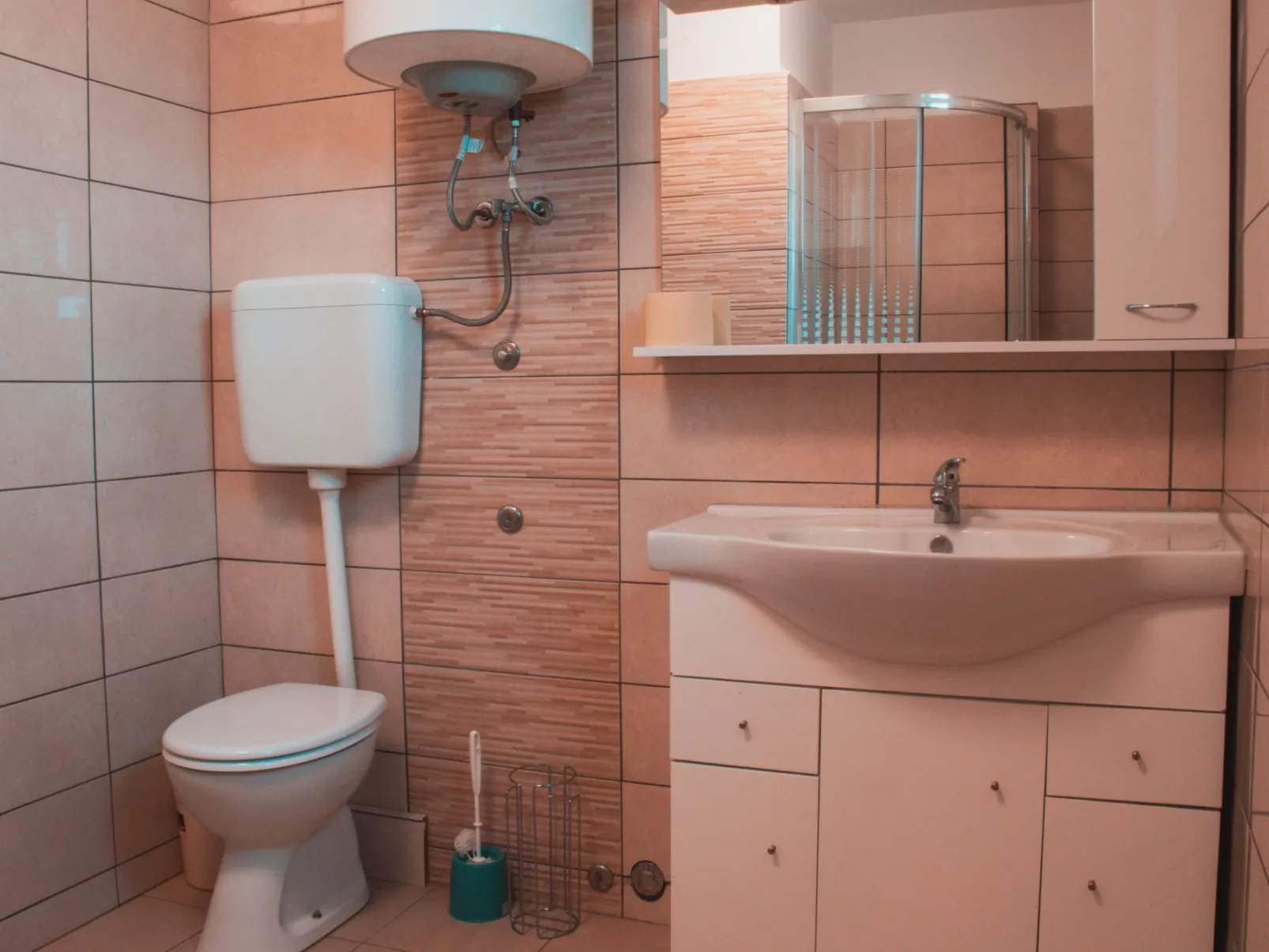 Deh 7, Dorf Štinjan-Drinnen