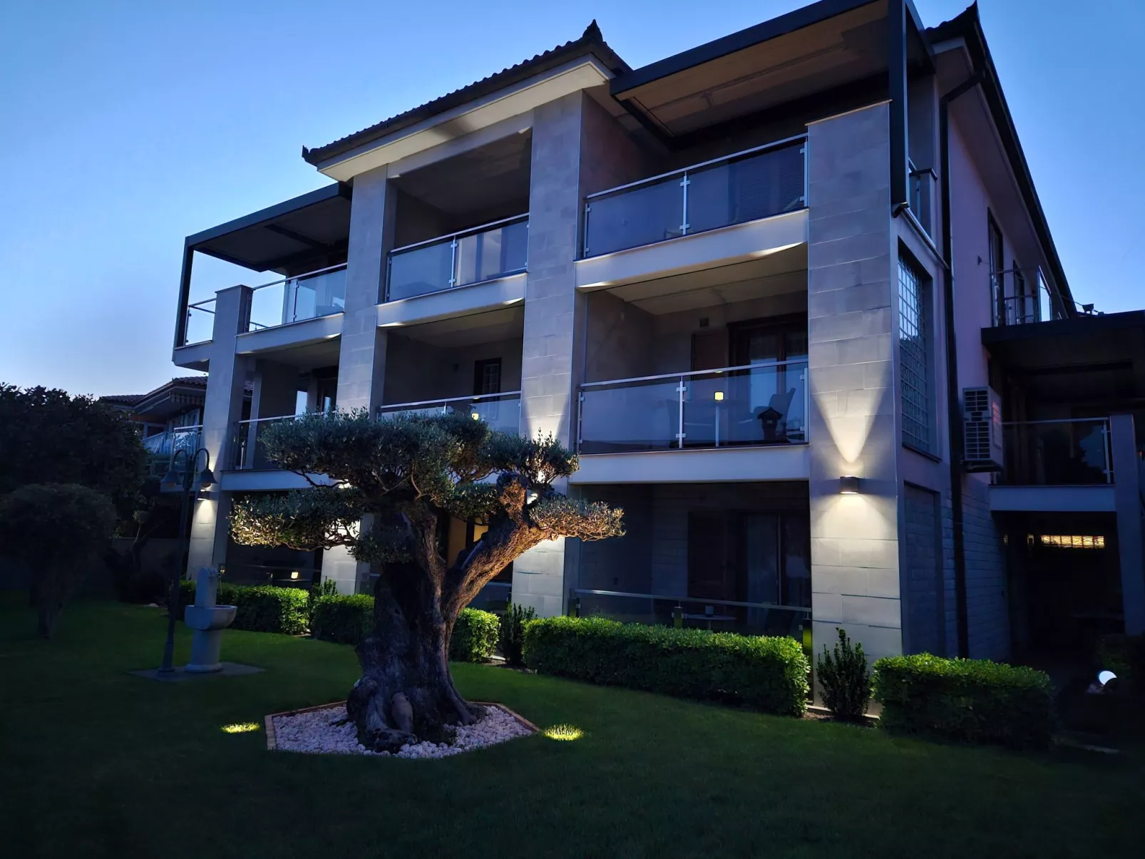 Appartement Silvia mit Terrasse und Meerblick-Draußen