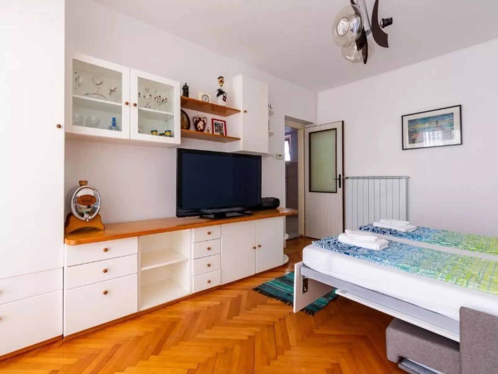 Wohnung in Lucija mit Garten