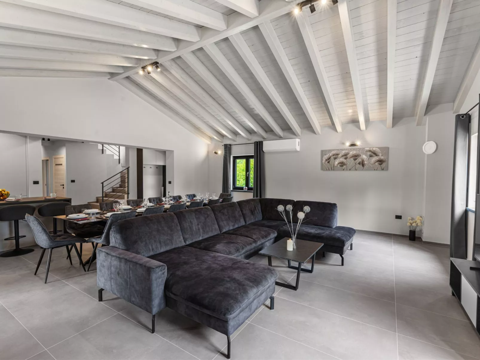 Villa Viktor-Drinnen