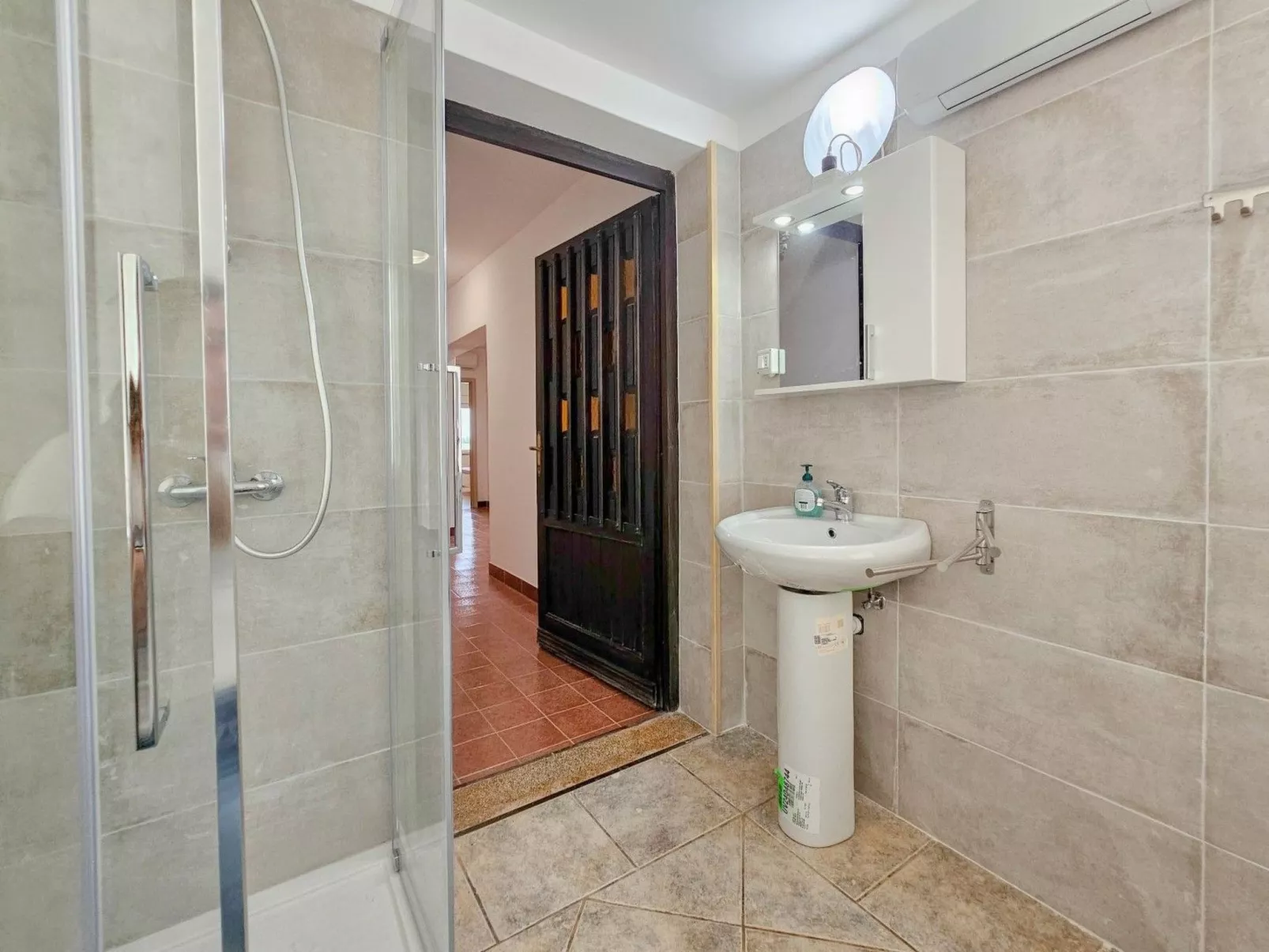 3-Zimmer-Wohnung für bis zu 7 Personen-Dedans