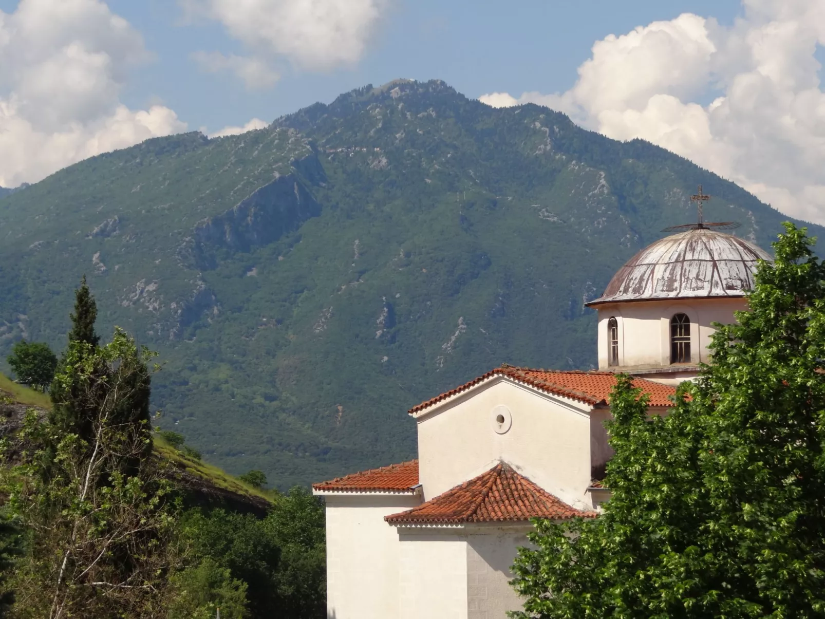 Theofanias Marmorhaus Meteora-Draußen