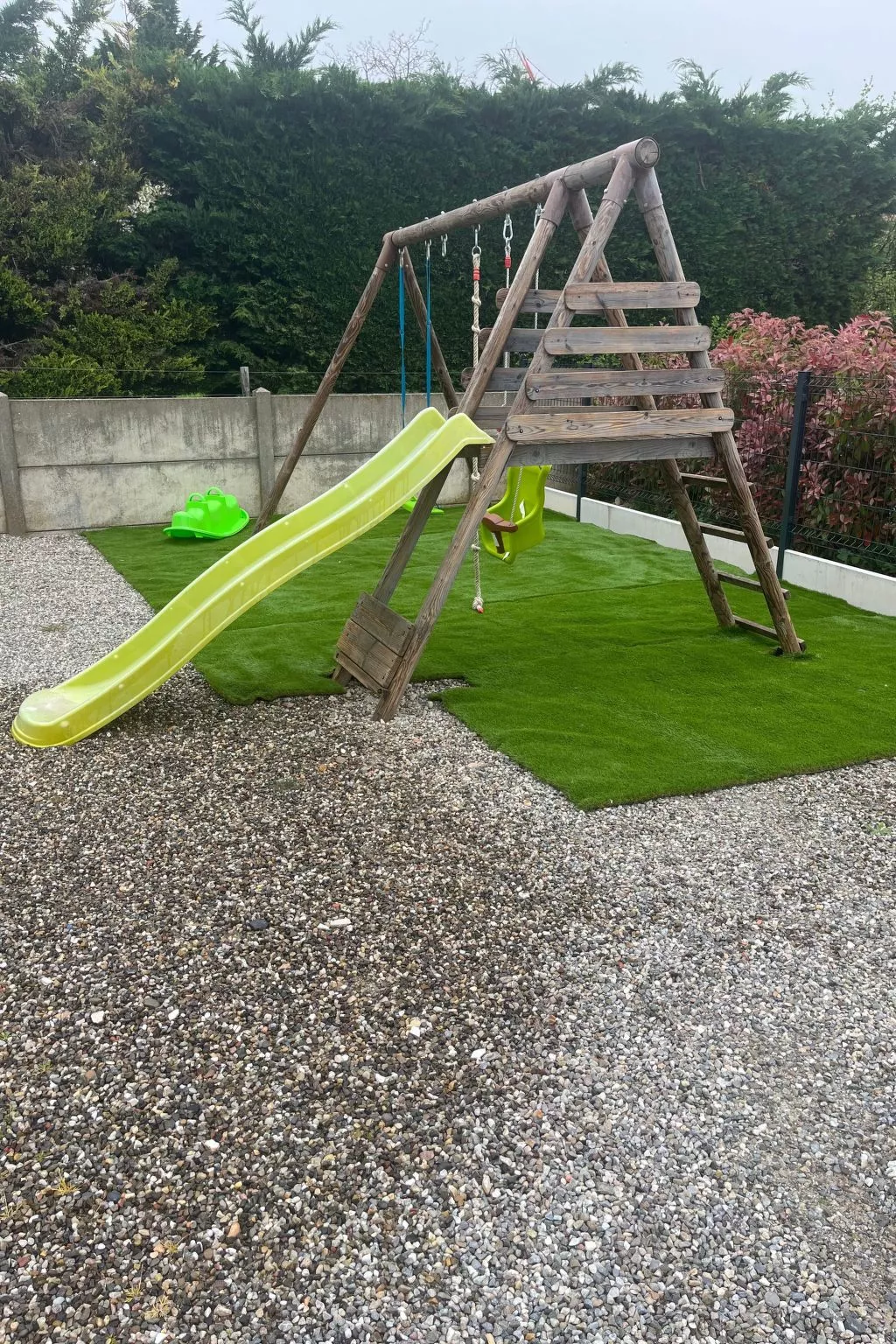 Wohnung mit Privatparkplatz - Draußen