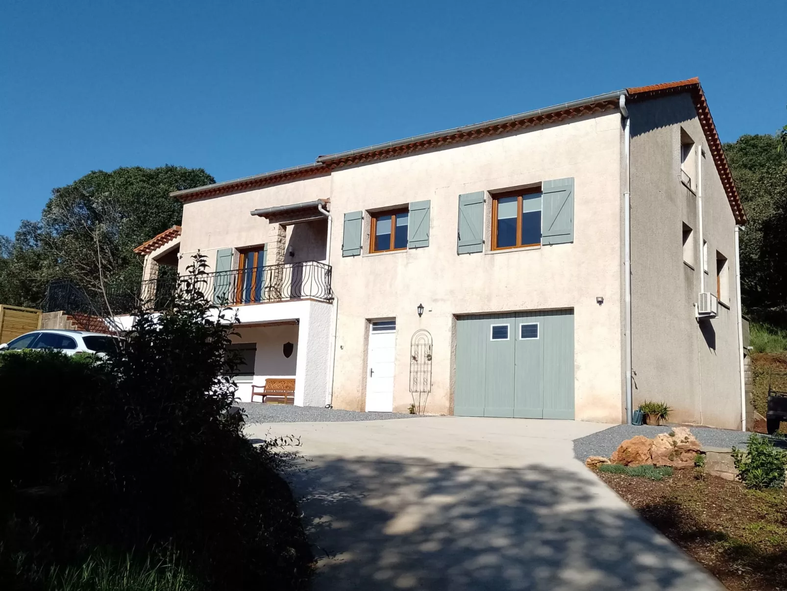 Lucinkas Ferienhaus mit 2 Schlafzimmern-Draußen