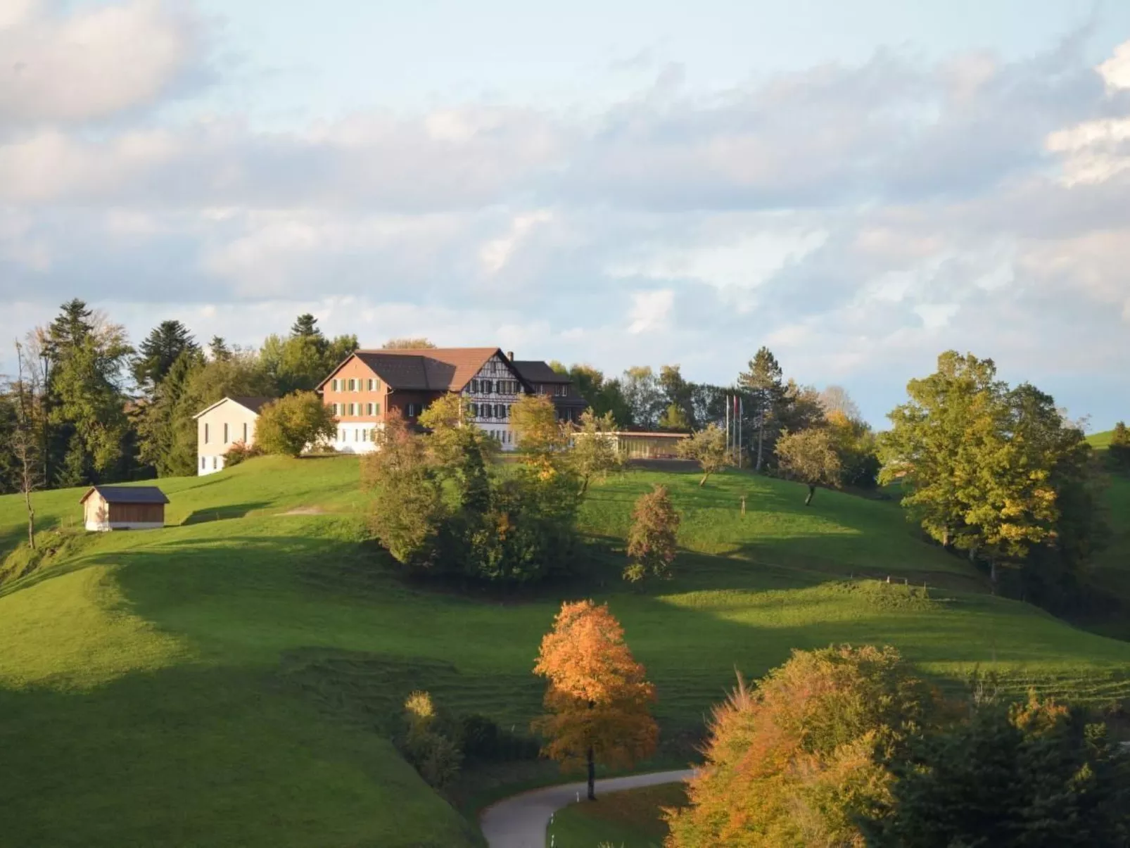 Sunnebad Sternenberg