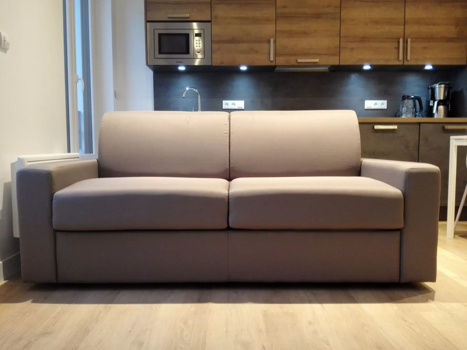 T2 Helle Stadtzentrum Voltaire Zimmer Hof