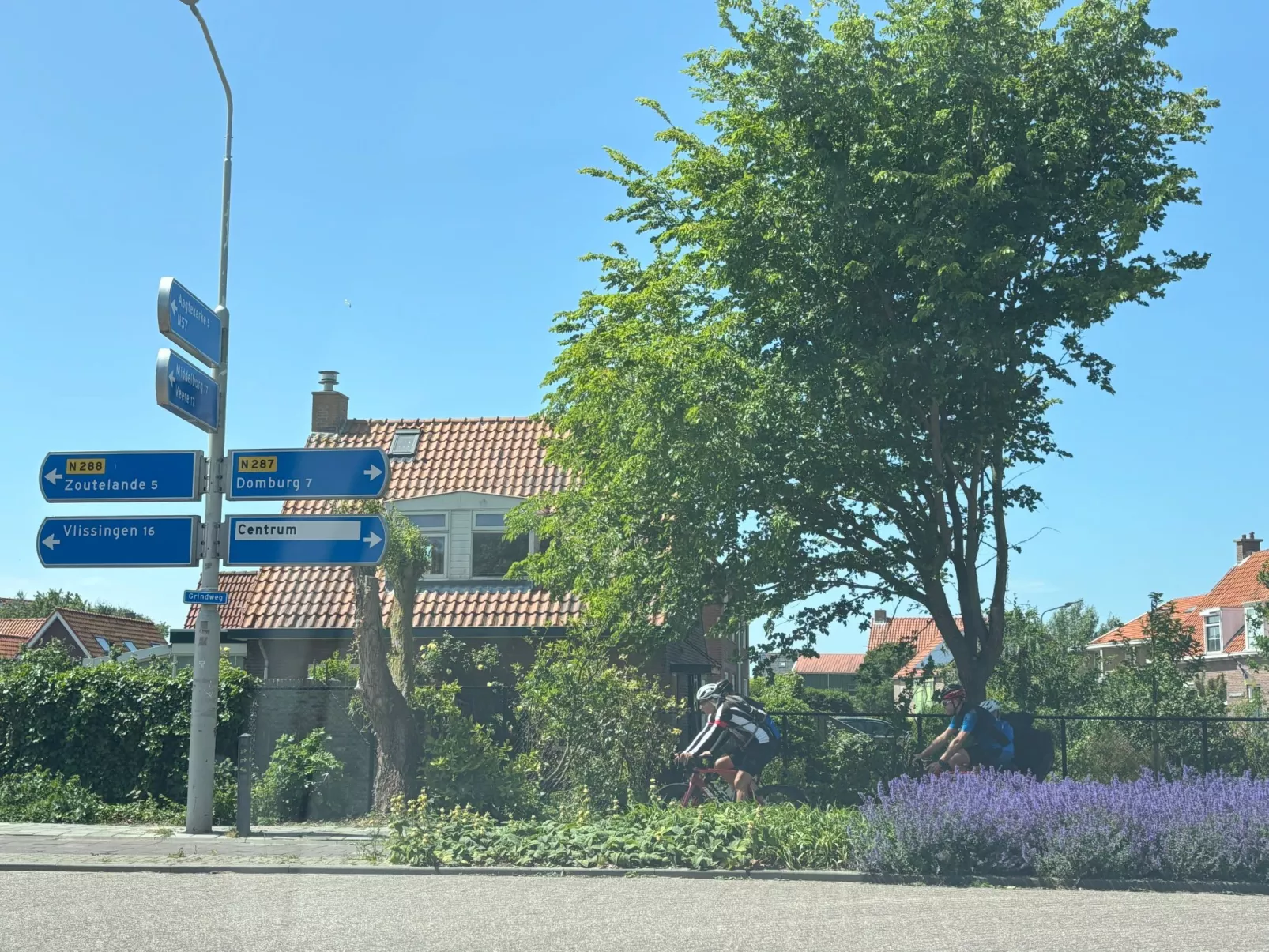 Gemütliche Ferienwohnung Westkapelle mit Terrasse-Environnement