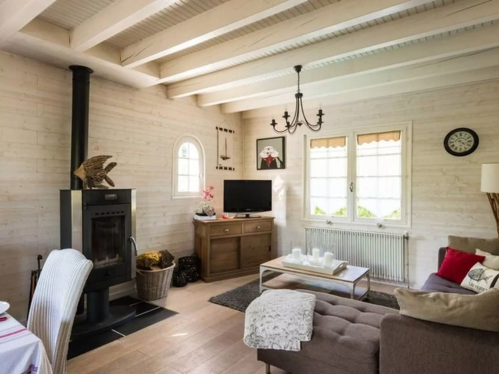 10 p mit beheiztem Pool-Inside