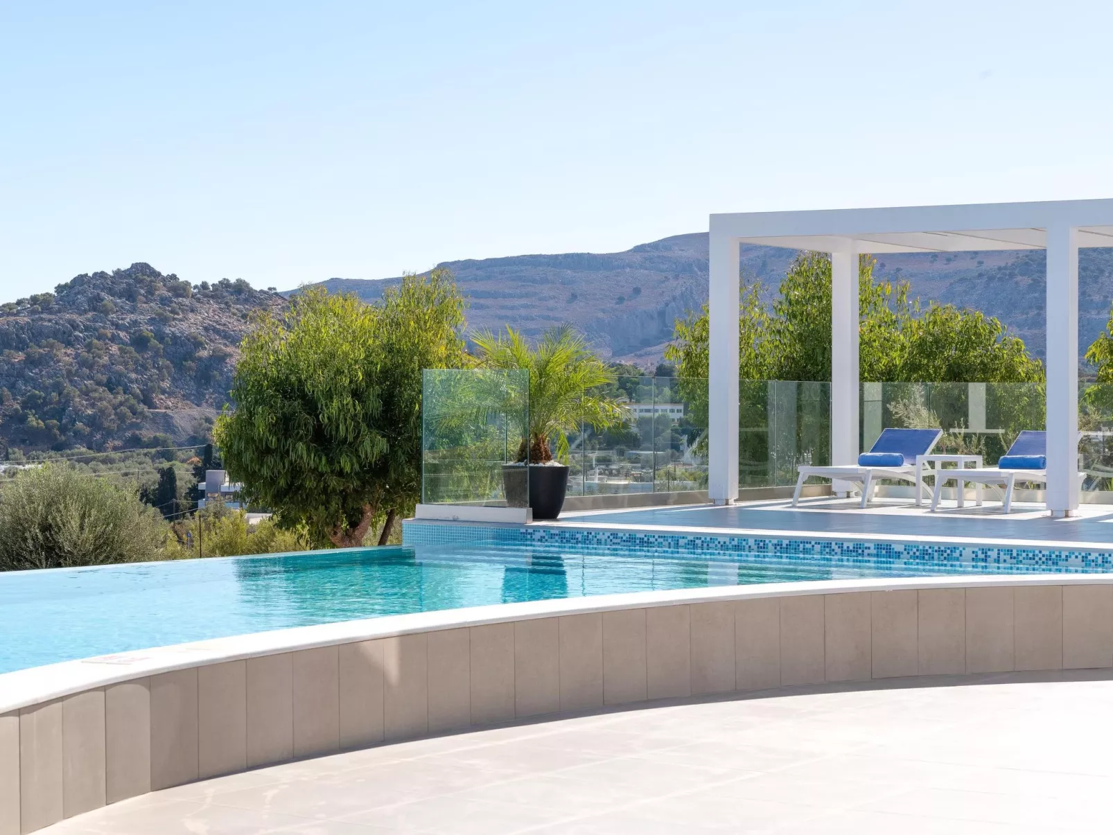 Villa Zoe Blu-Image-tags.info