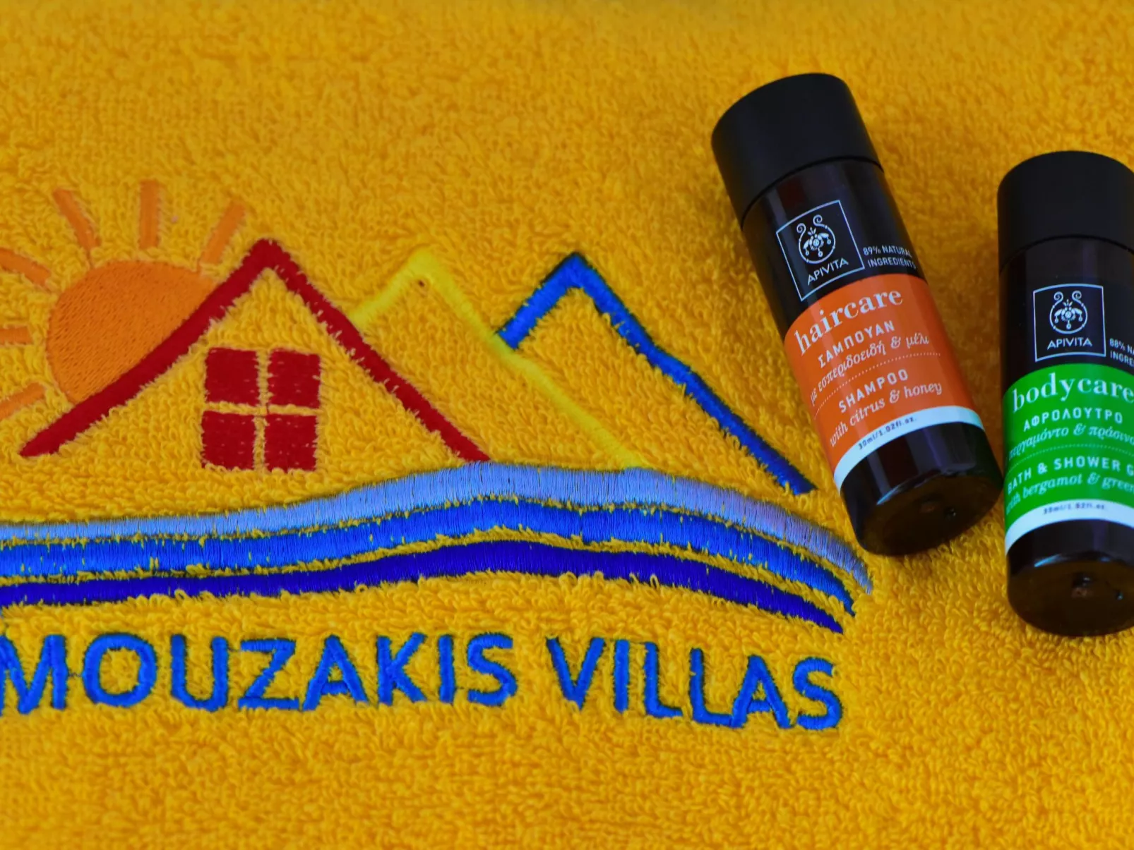 "Blue Villa"-Draußen