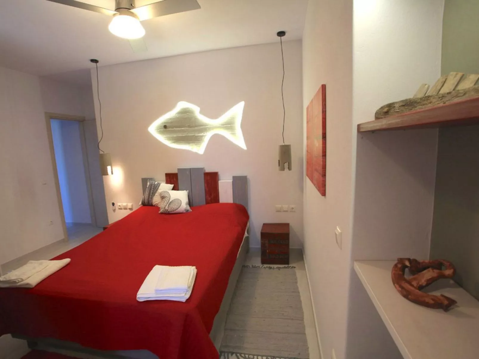 Ruhig gelegene Wohnung mit Meerblick an einem abgelegenen Strand-Dedans